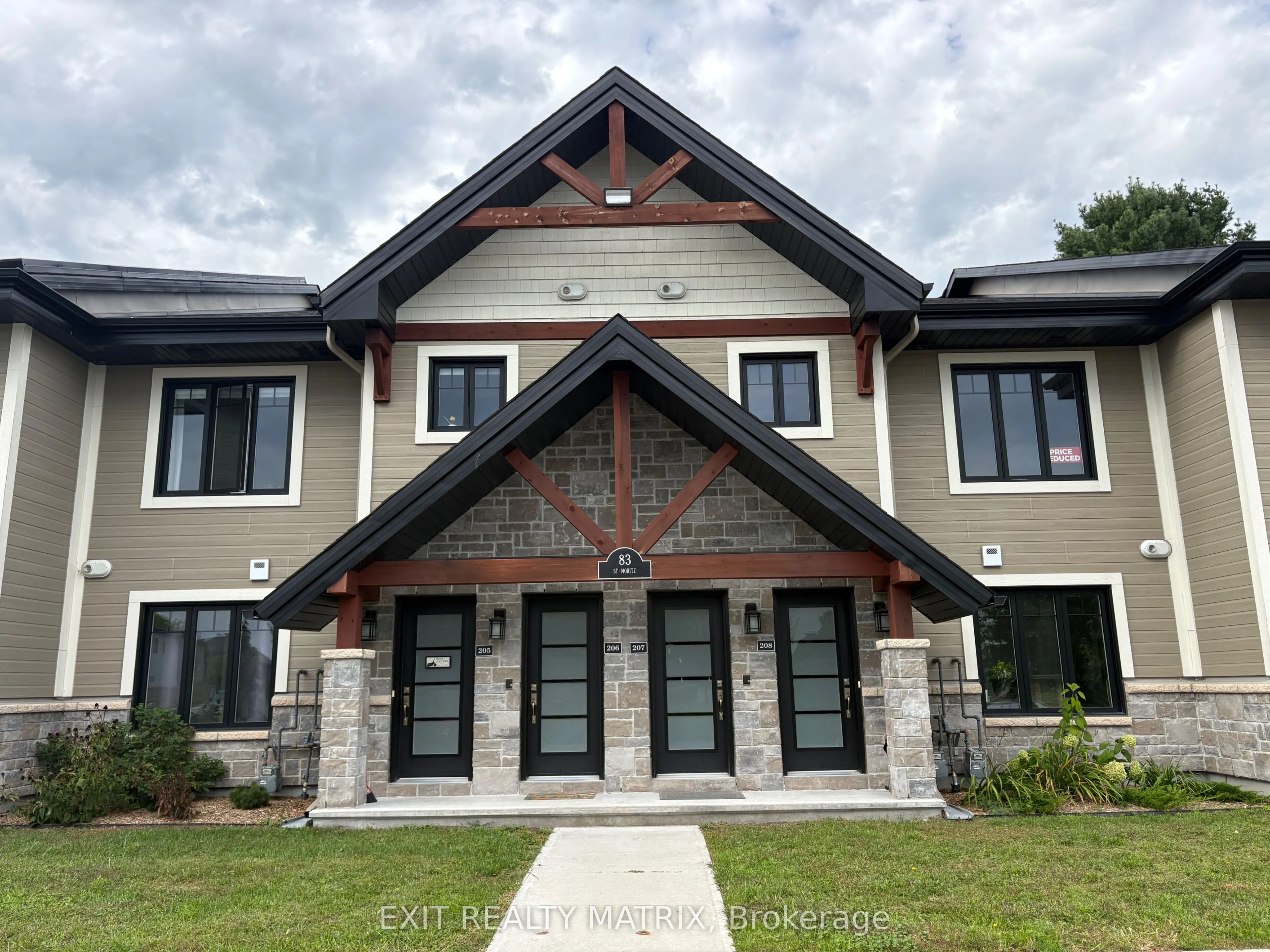 83 St Moritz Trail #207