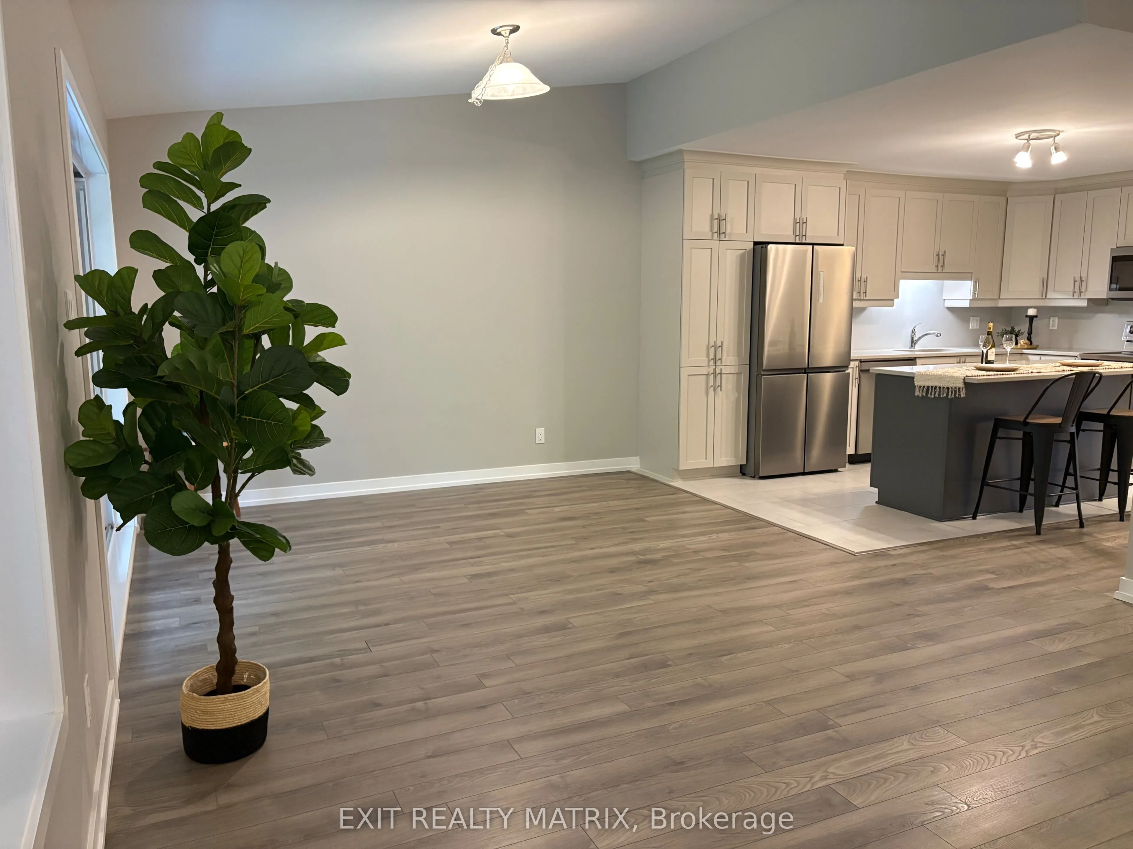83 St Moritz Trail #207