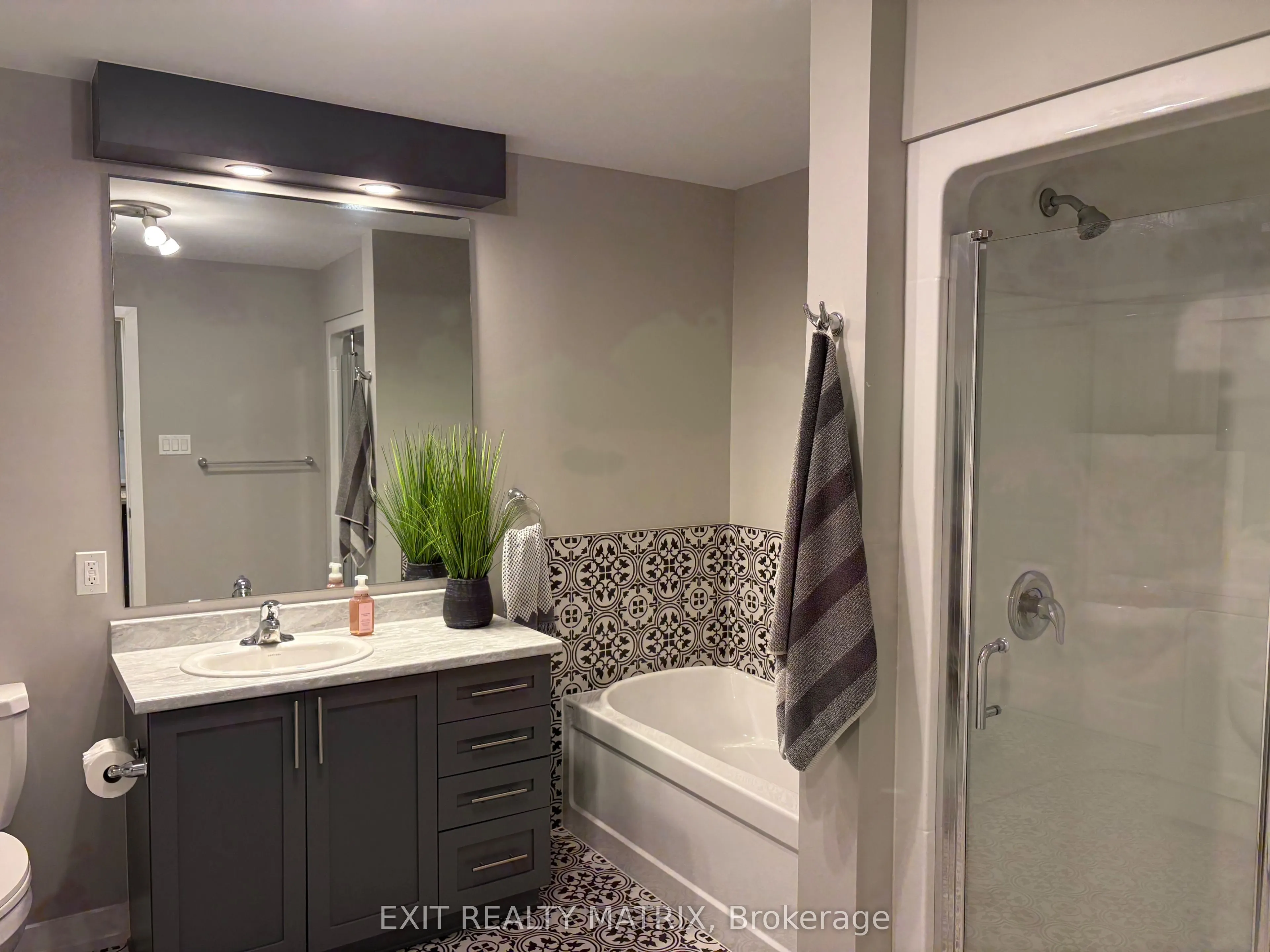 83 St Moritz Trail #207