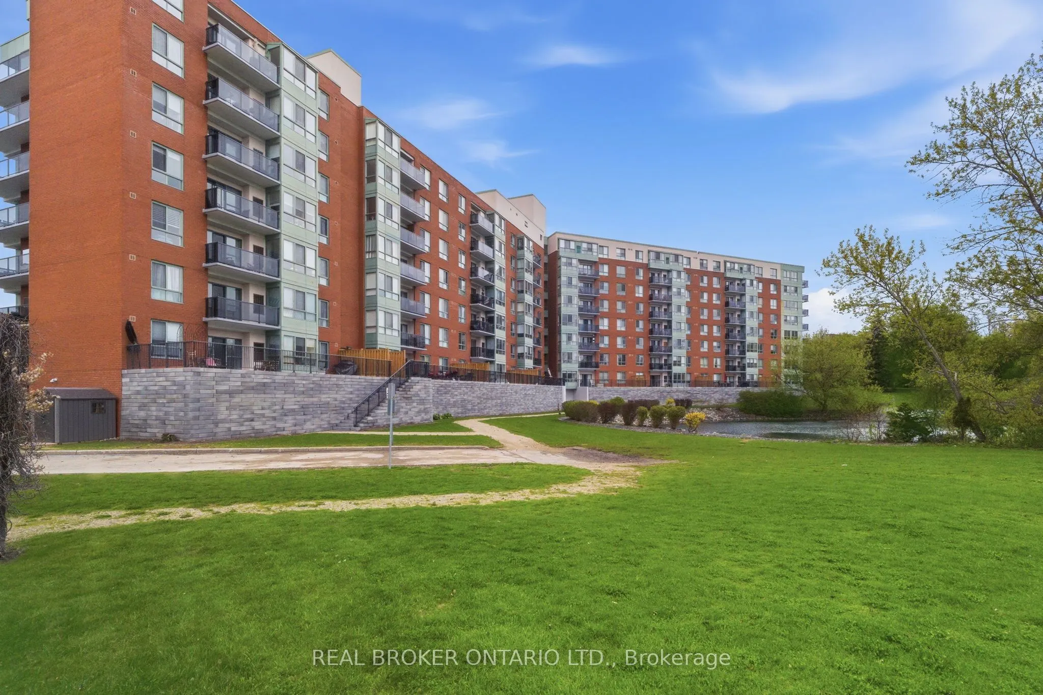 30 Blue Springs Drive #215