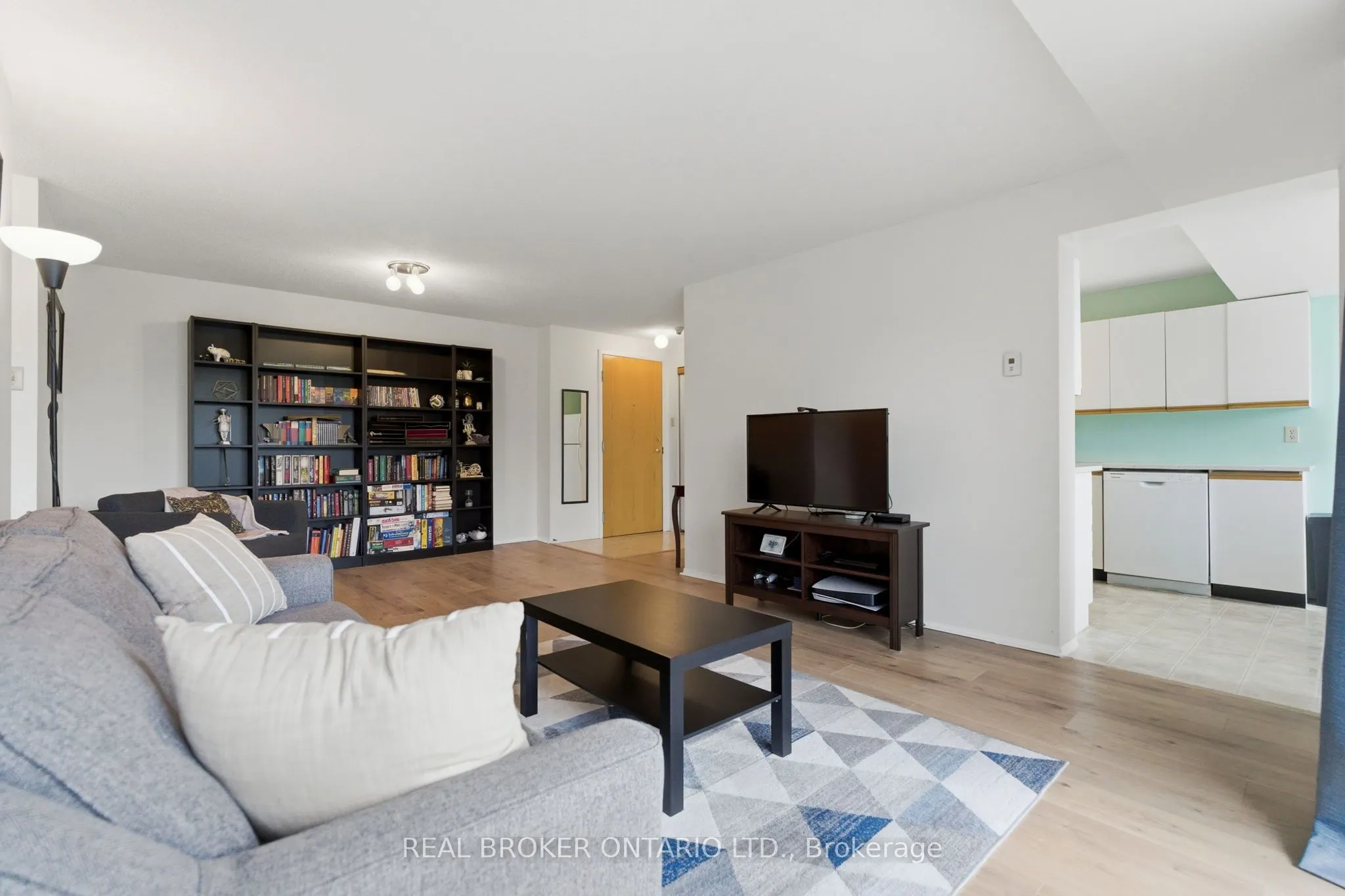 30 Blue Springs Drive #215