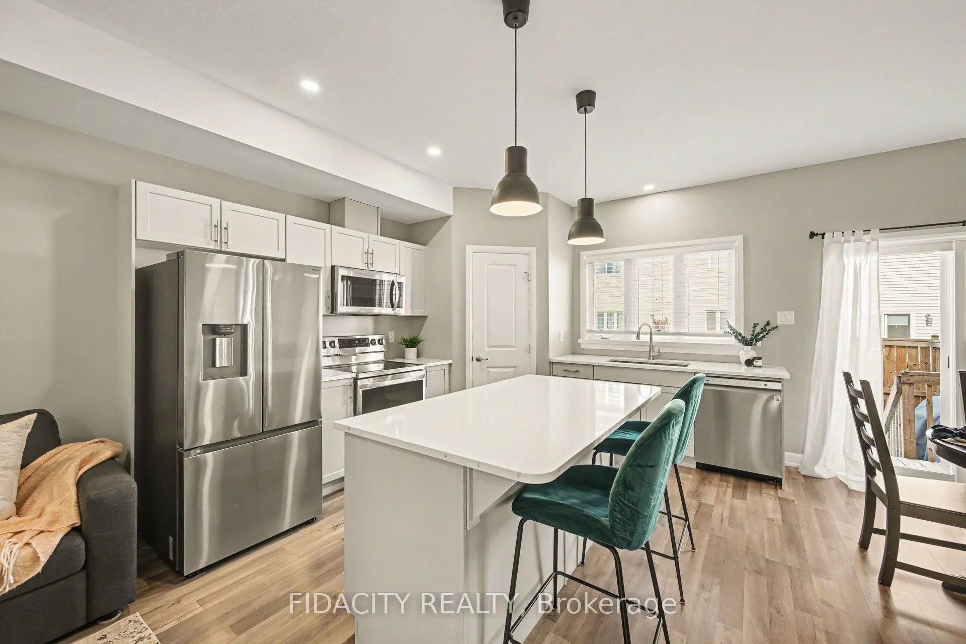 68 Vimy Ridge Crescent