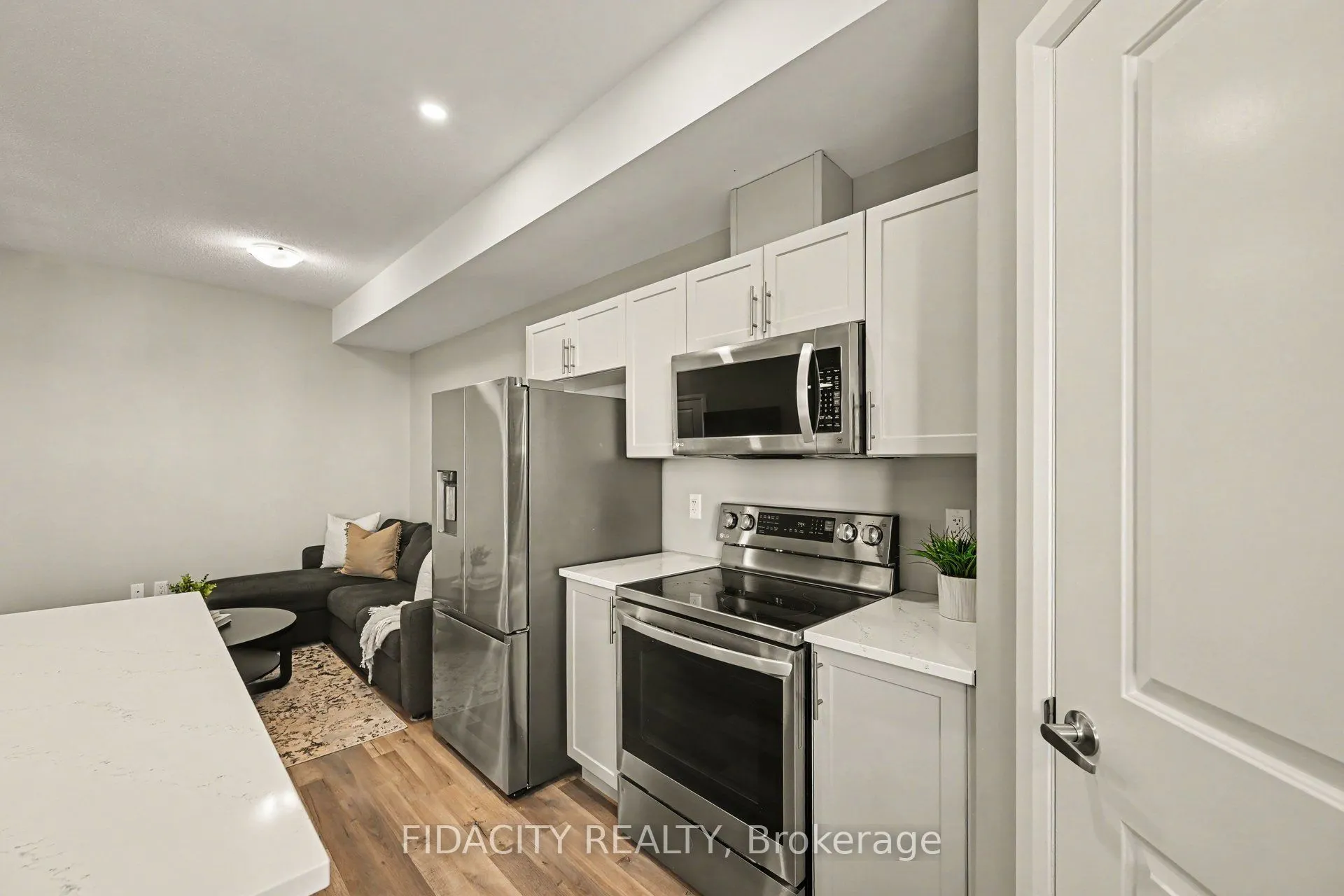 68 Vimy Ridge Crescent