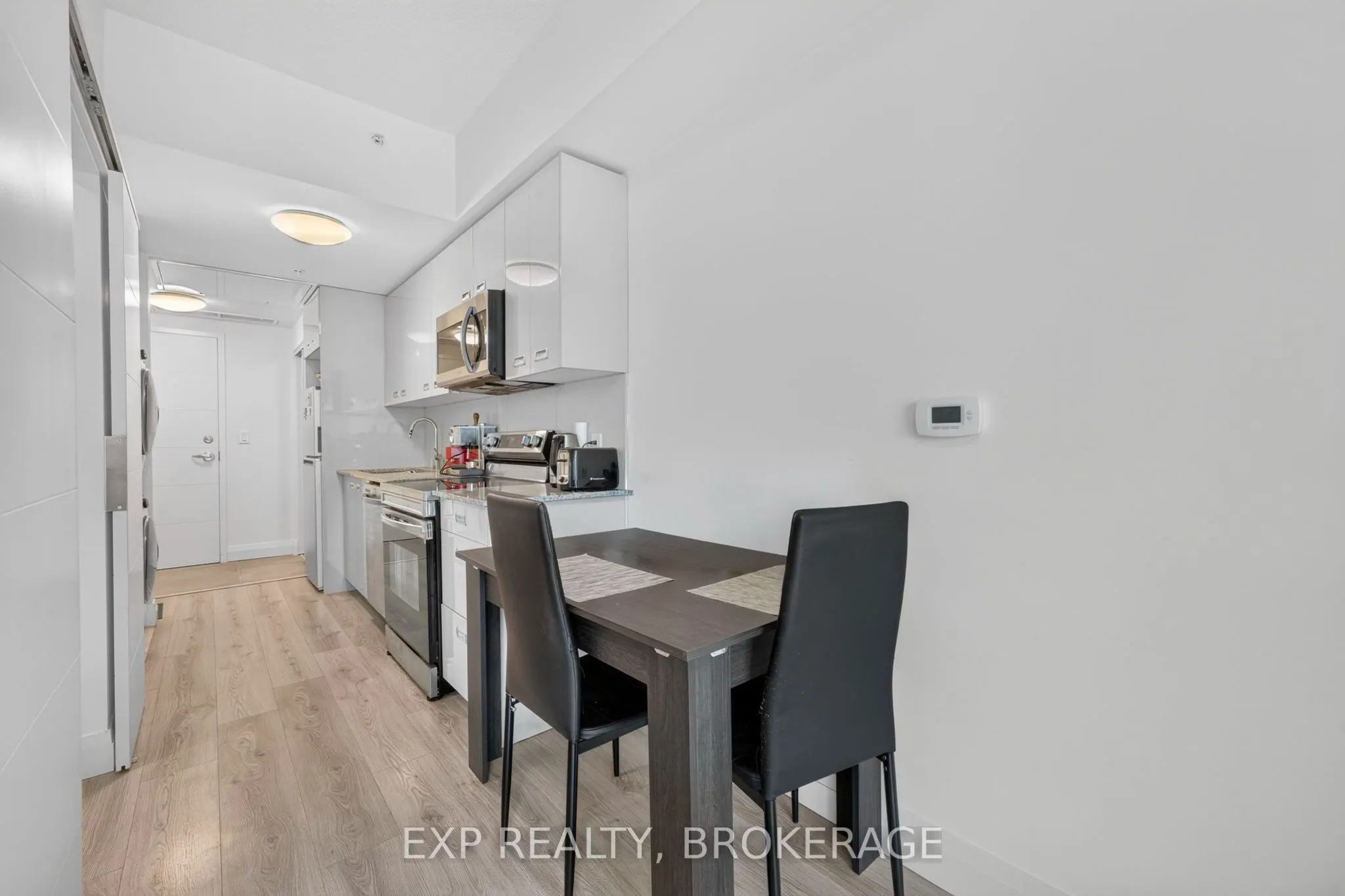 652 Princess Street #326
