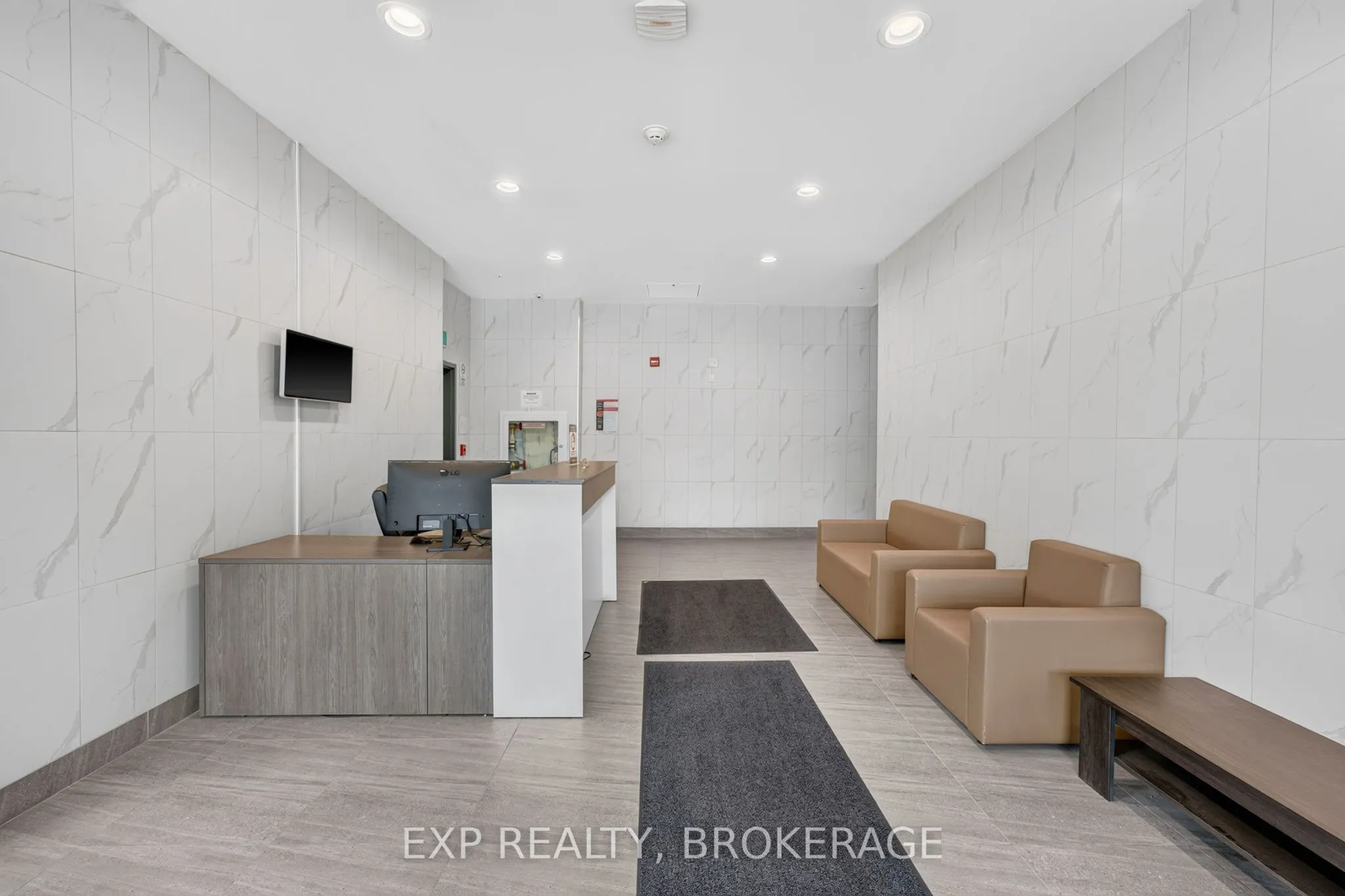 652 Princess Street #326