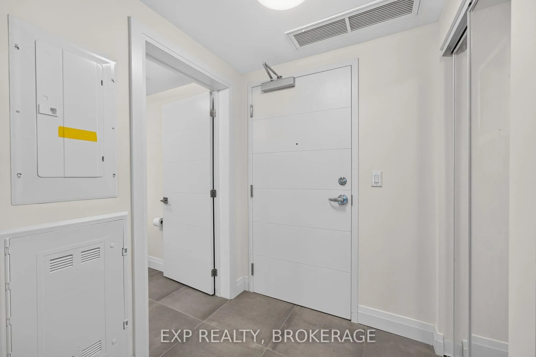 652 Princess Street #326
