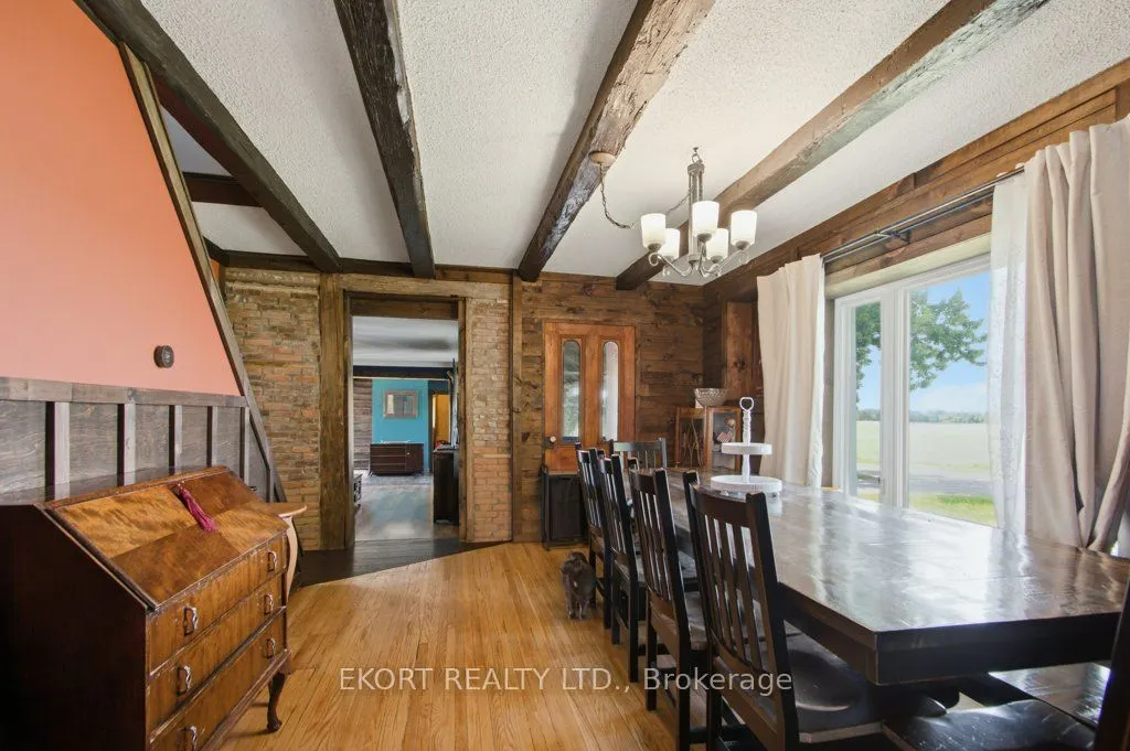 272 Coutts Road