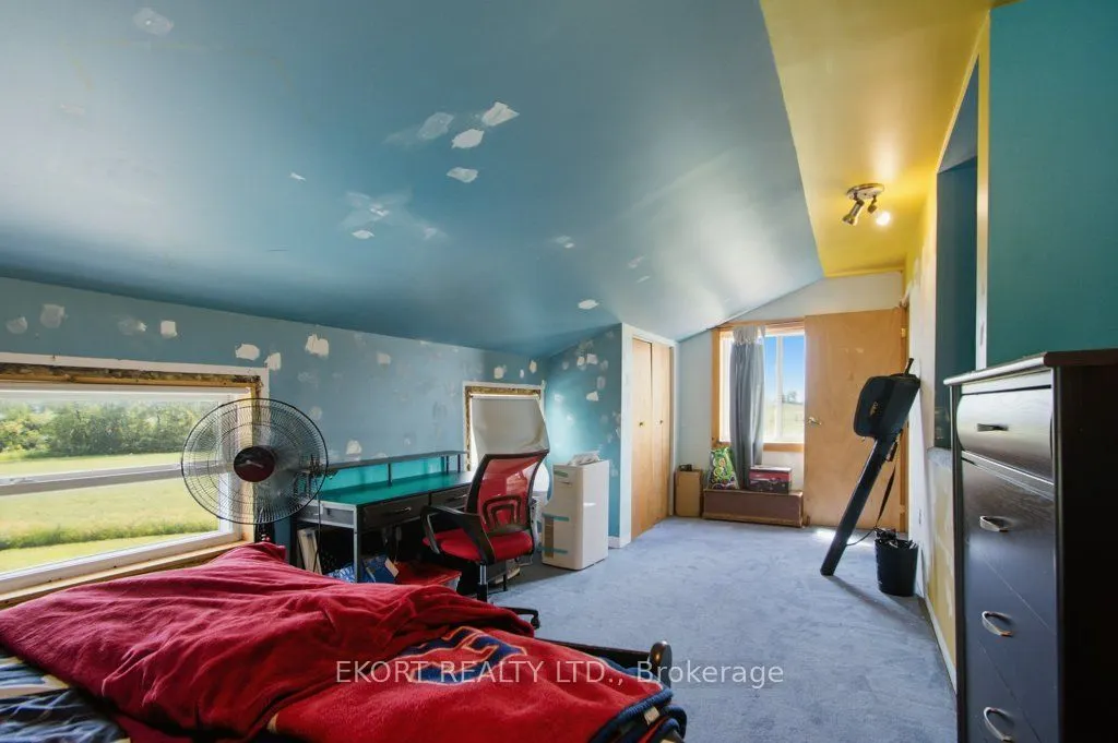 272 Coutts Road