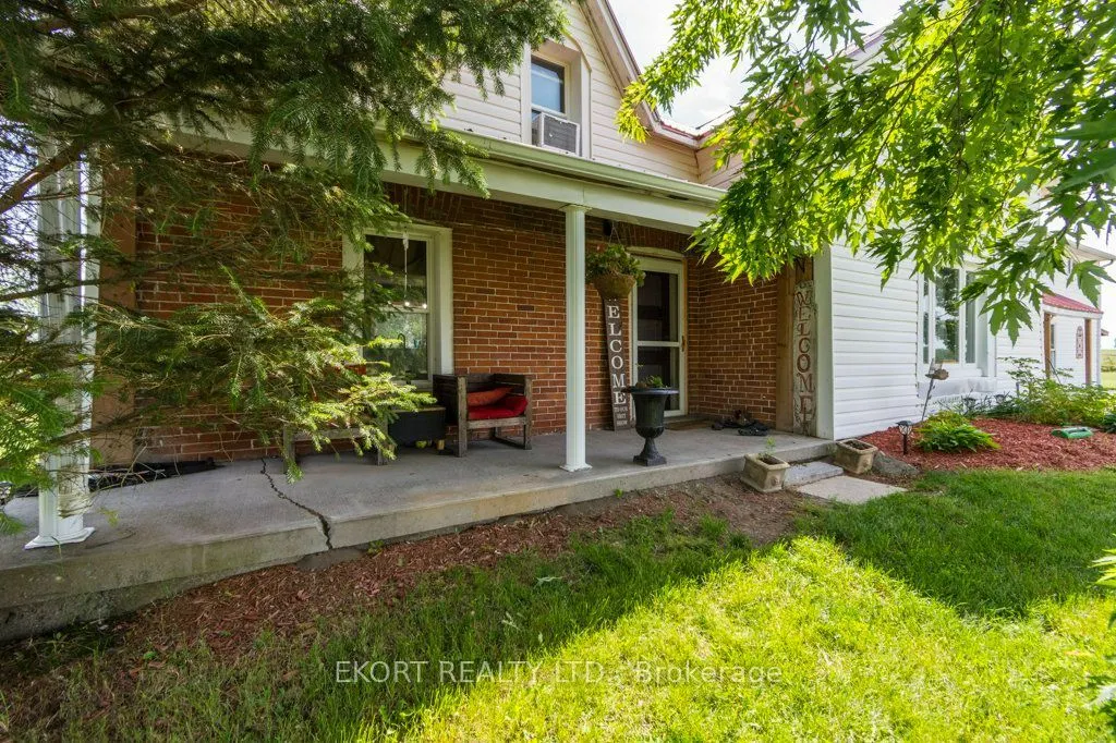 272 Coutts Road