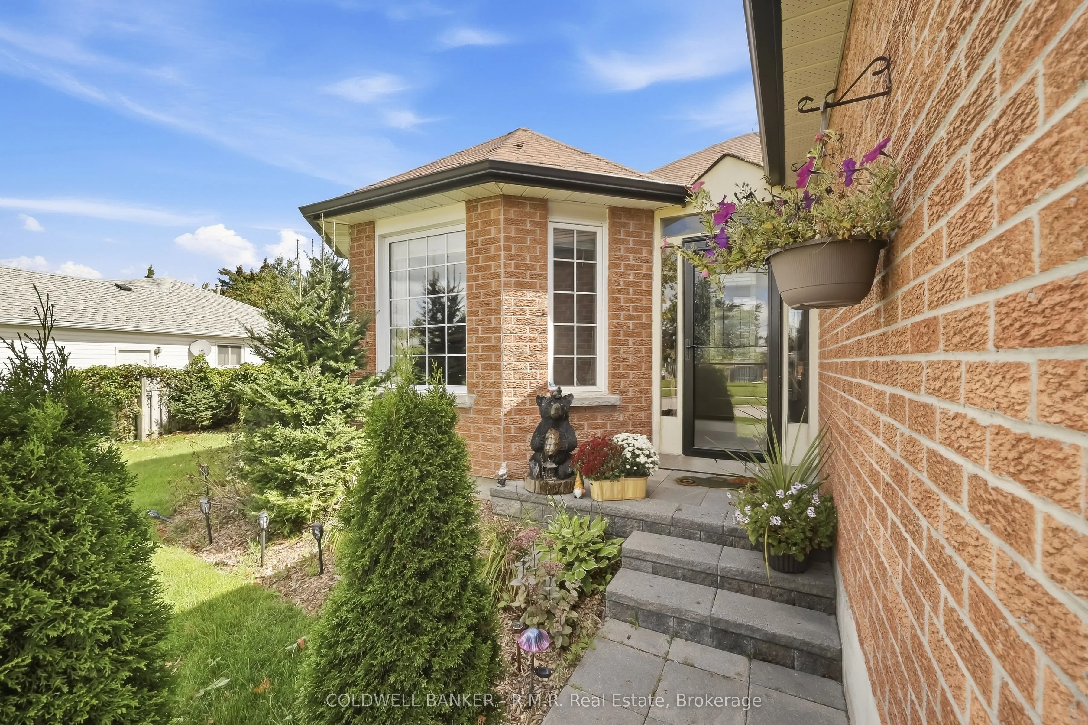 25 Cedar Court