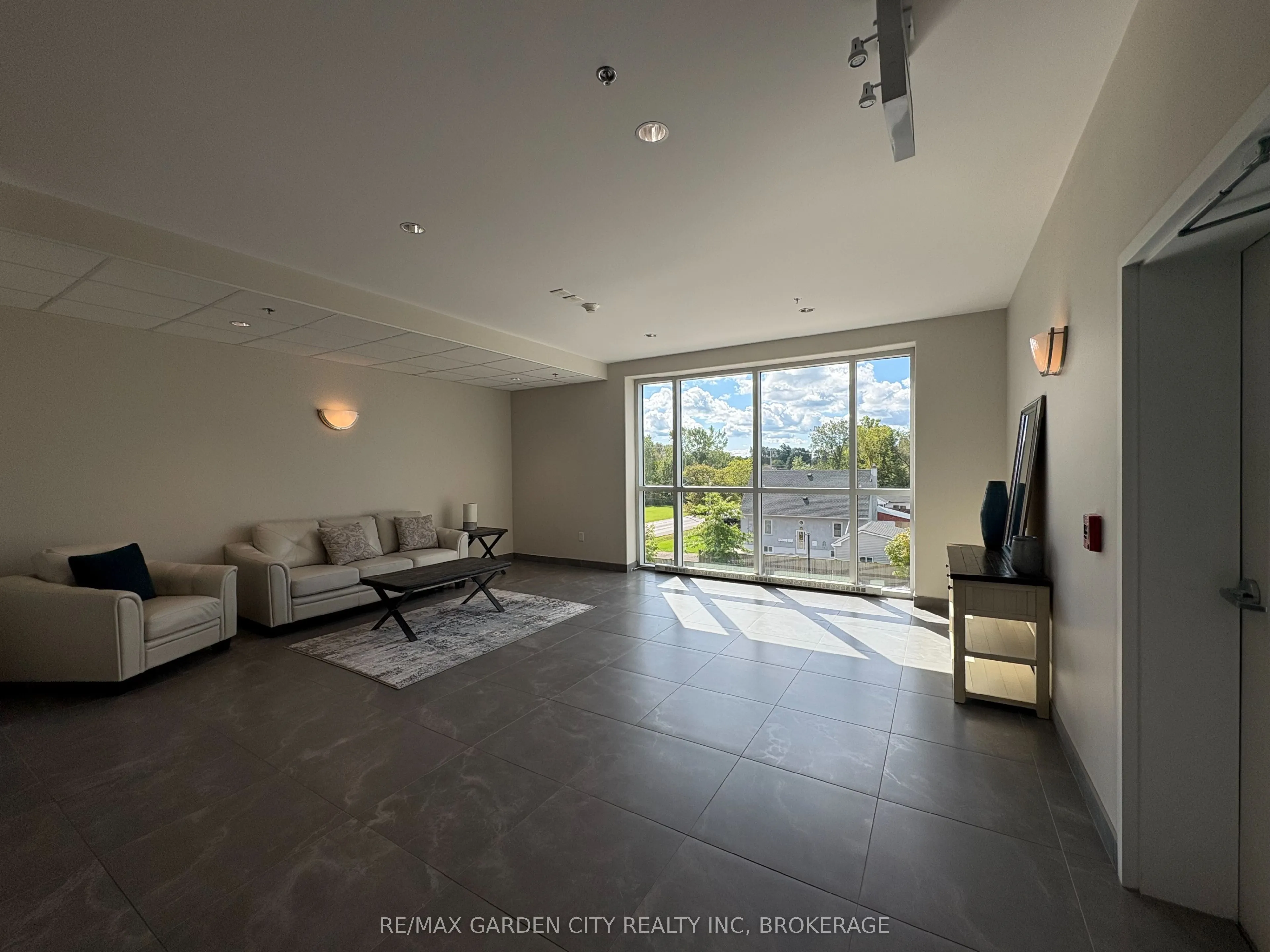529 South Pelham Road #304