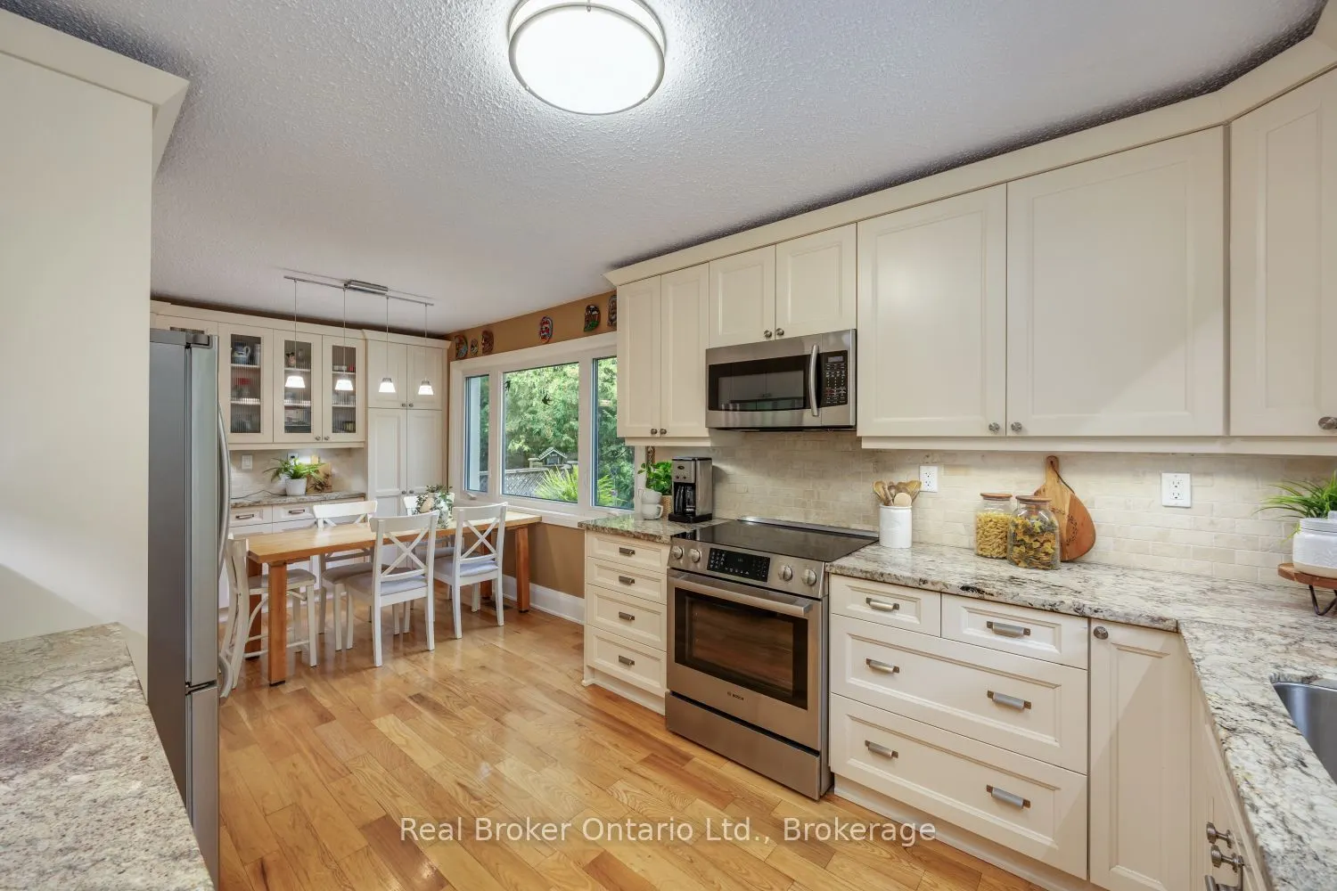 982 Porter Road