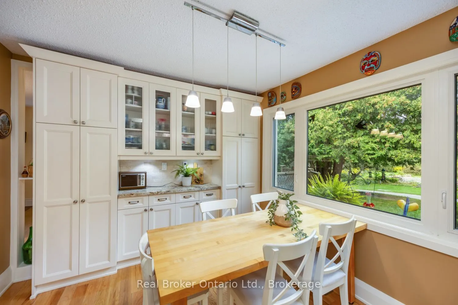 982 Porter Road
