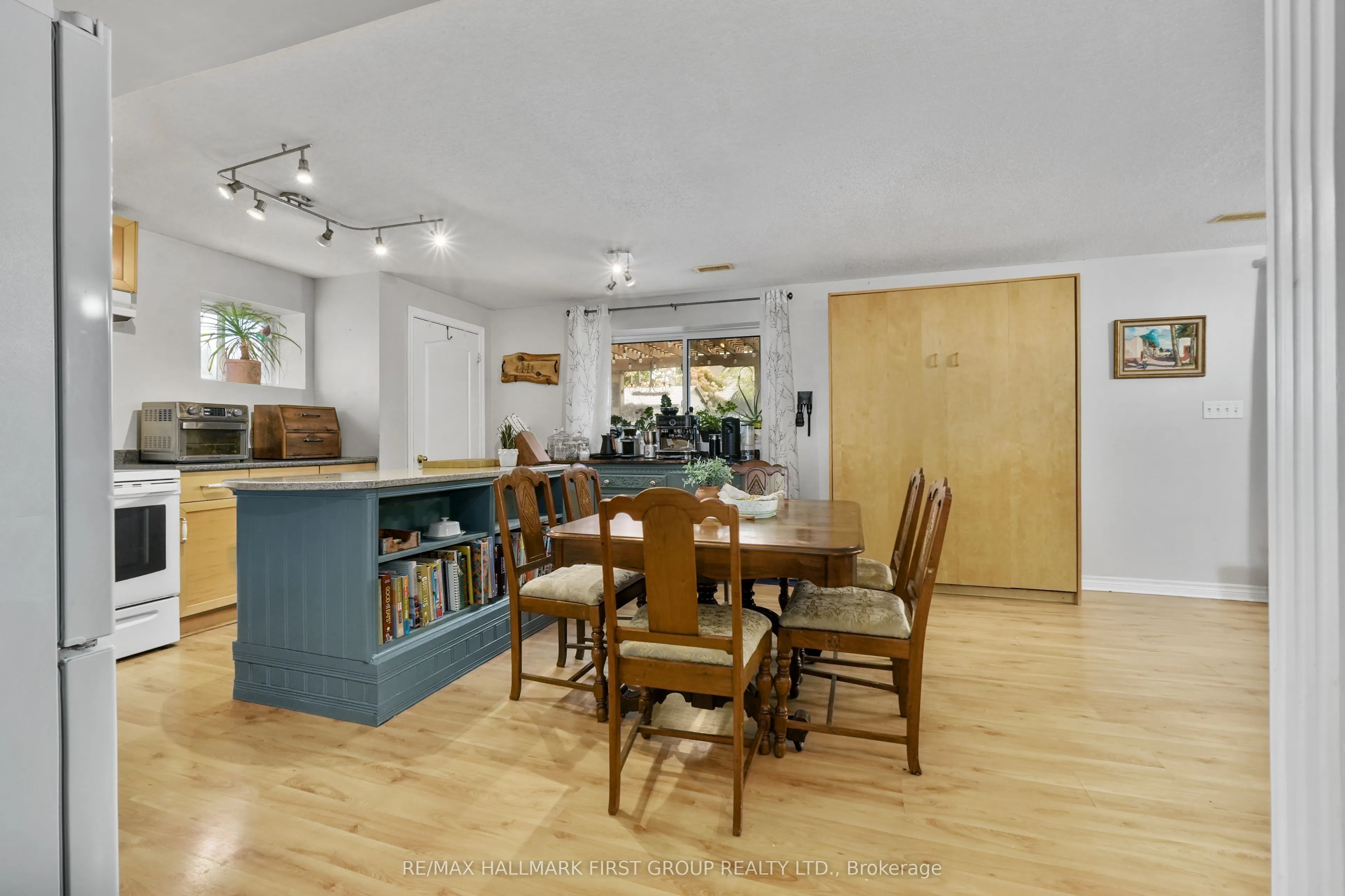 23 Huffman Avenue