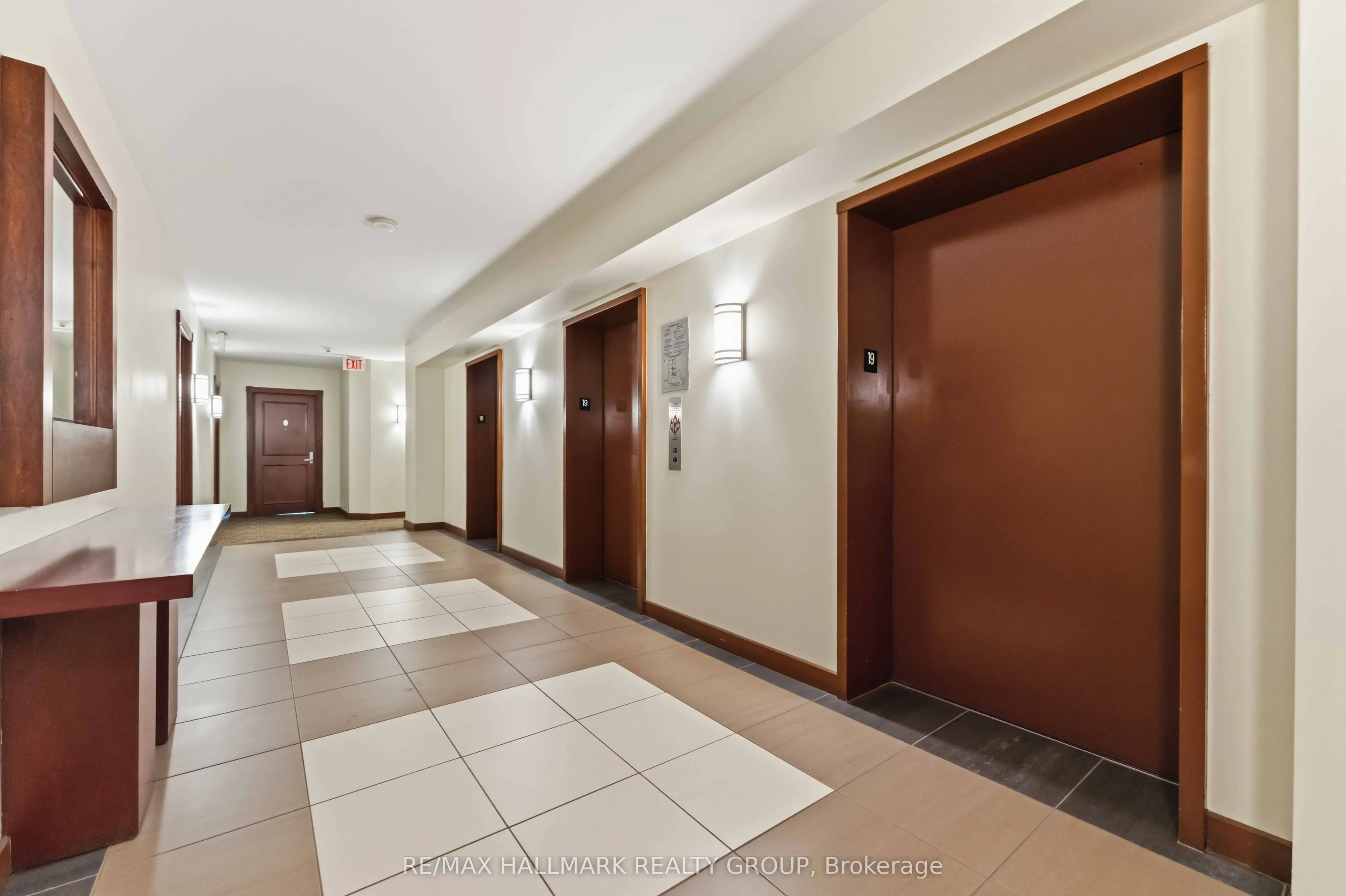 234 Rideau Street #1902