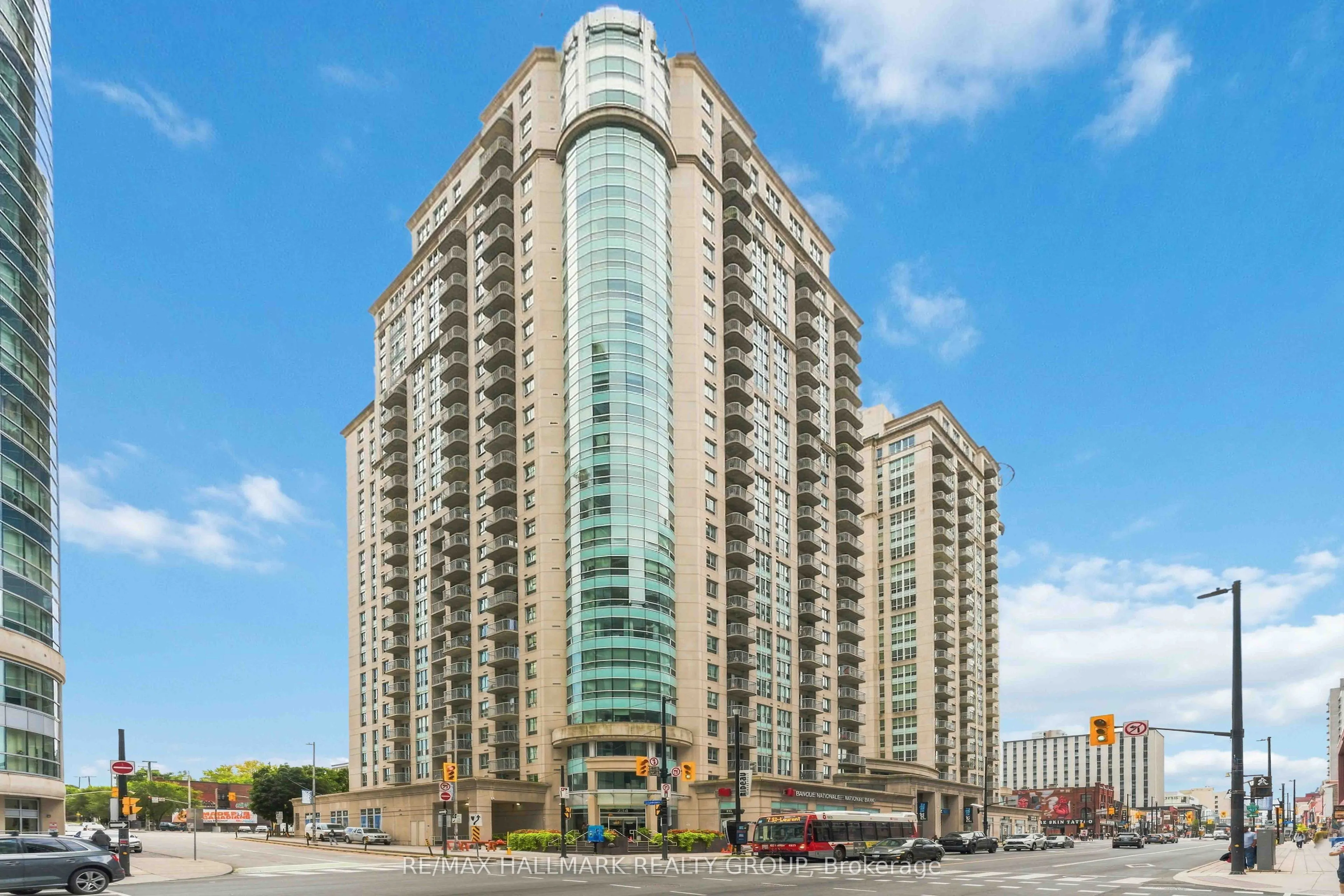 234 Rideau Street #1902