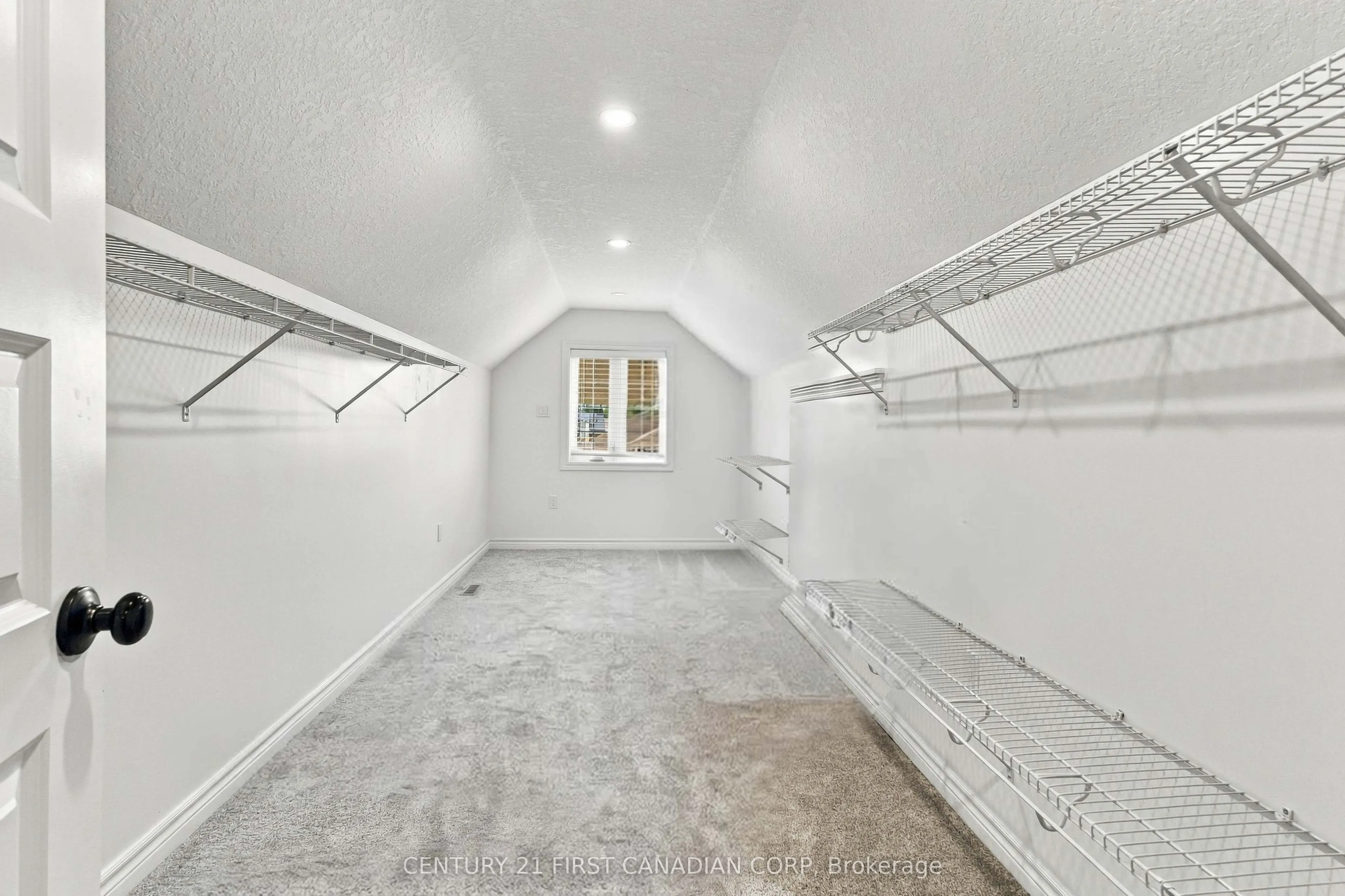 12 Glenwood Street