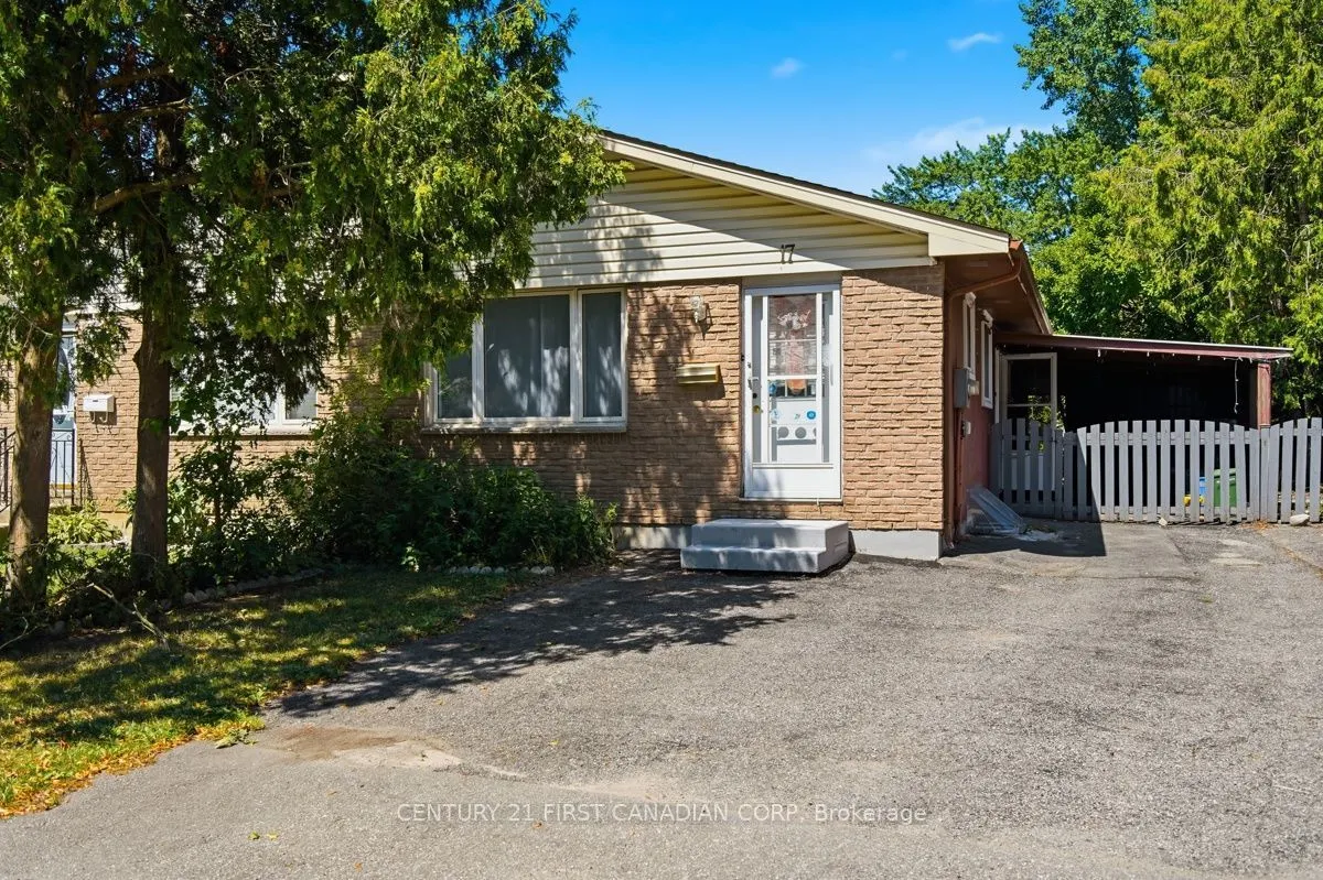17 Edgemere Crescent