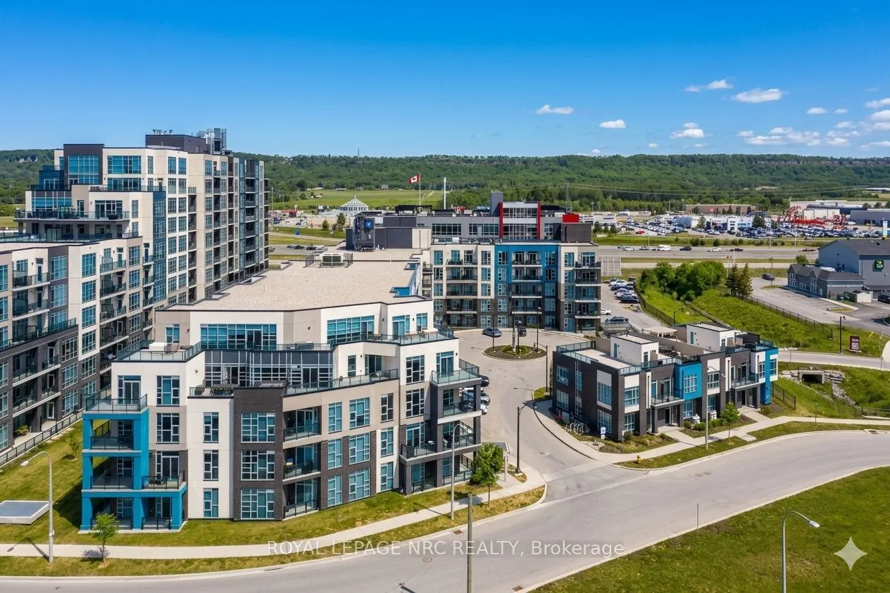 10 Concord Place #412
