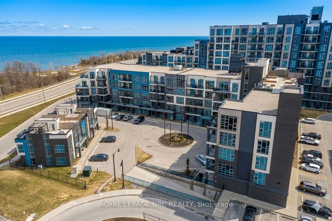 10 Concord Place #412