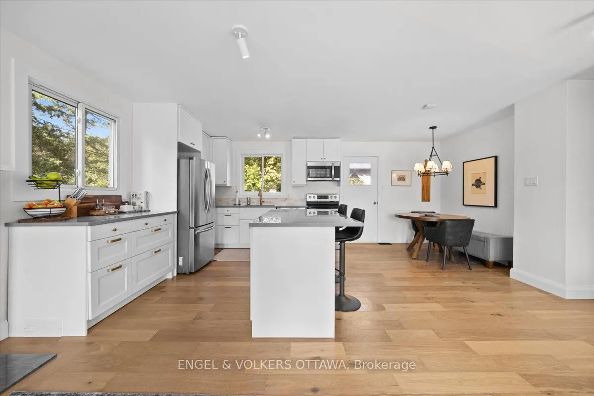 1393 Sutherland Drive
