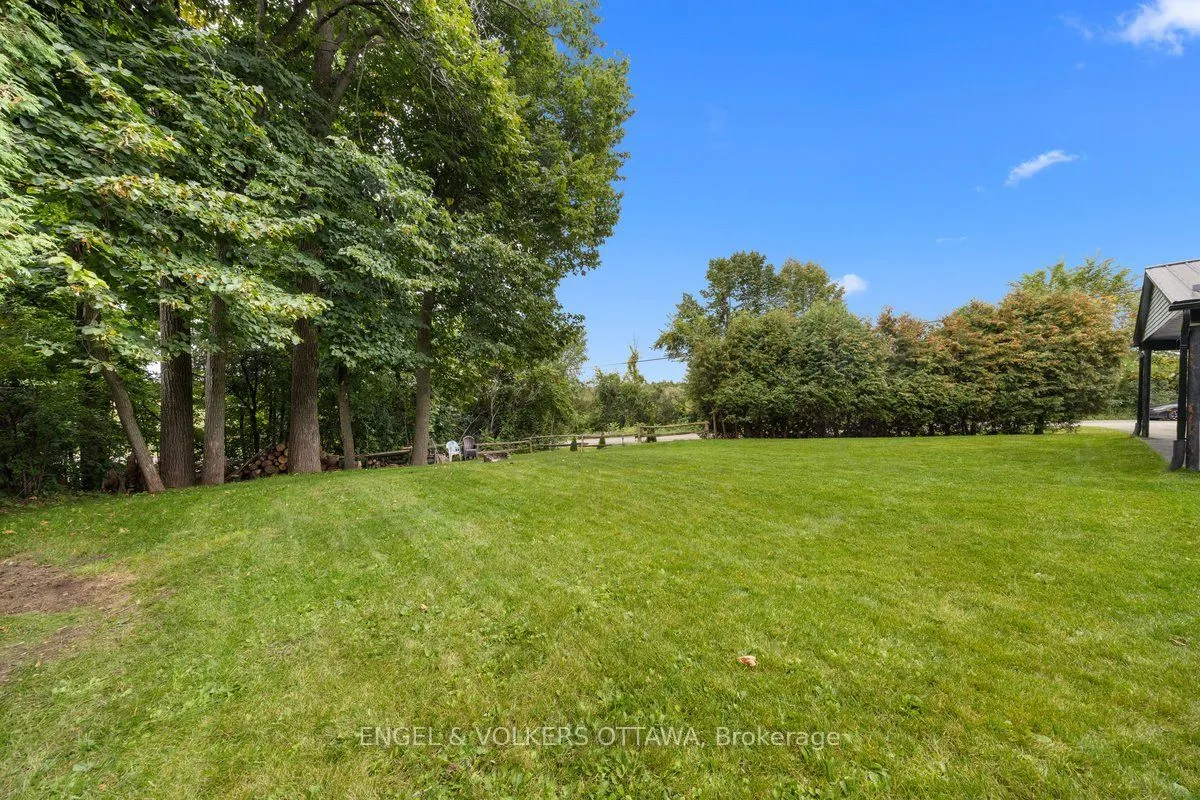 1393 Sutherland Drive