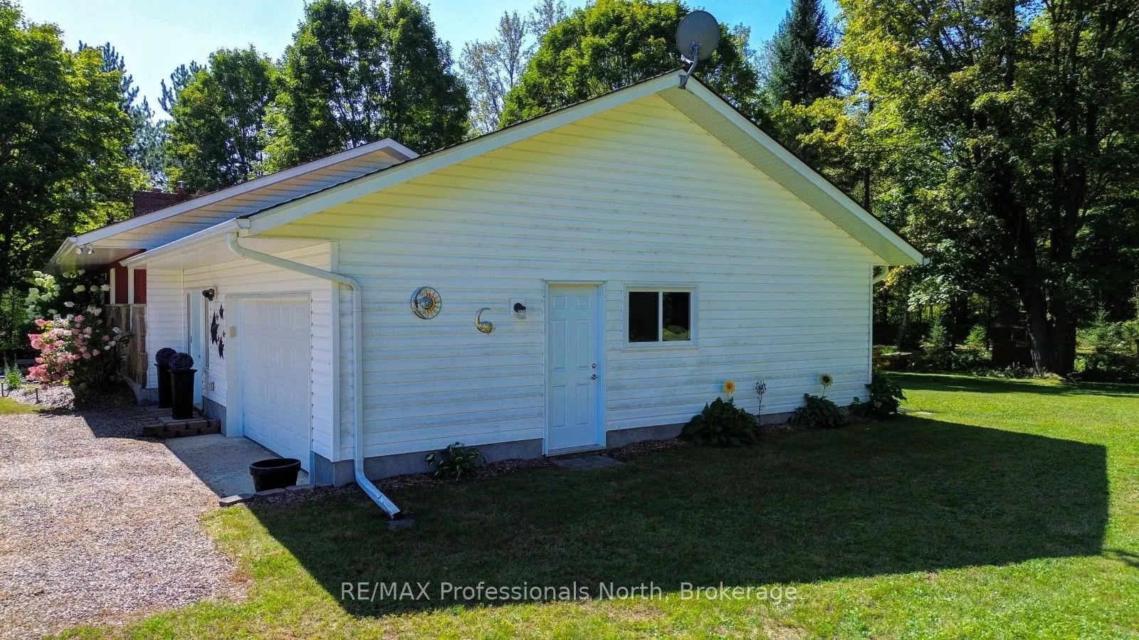 1017 Clement Lake Road
