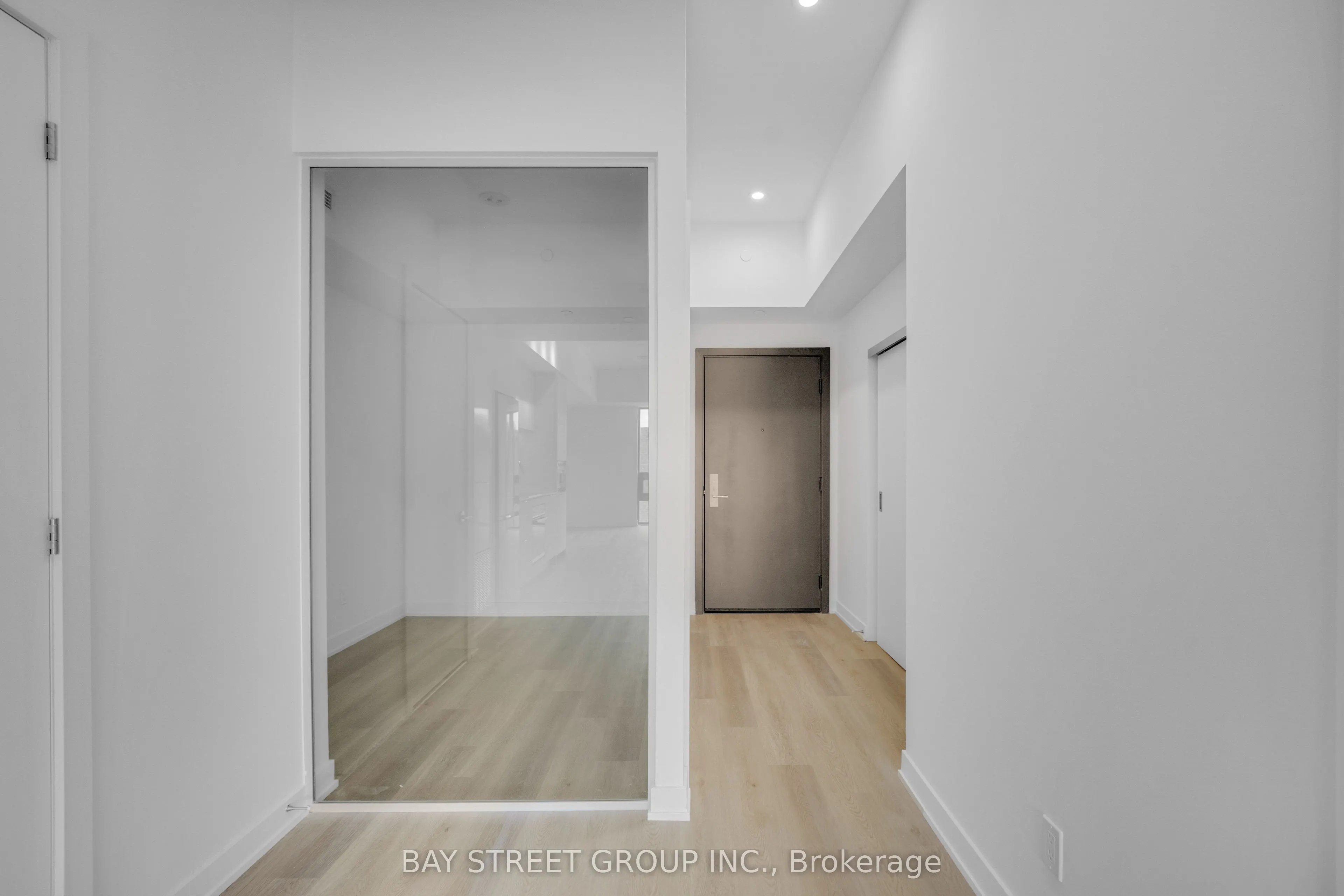 91 John Street N #501
