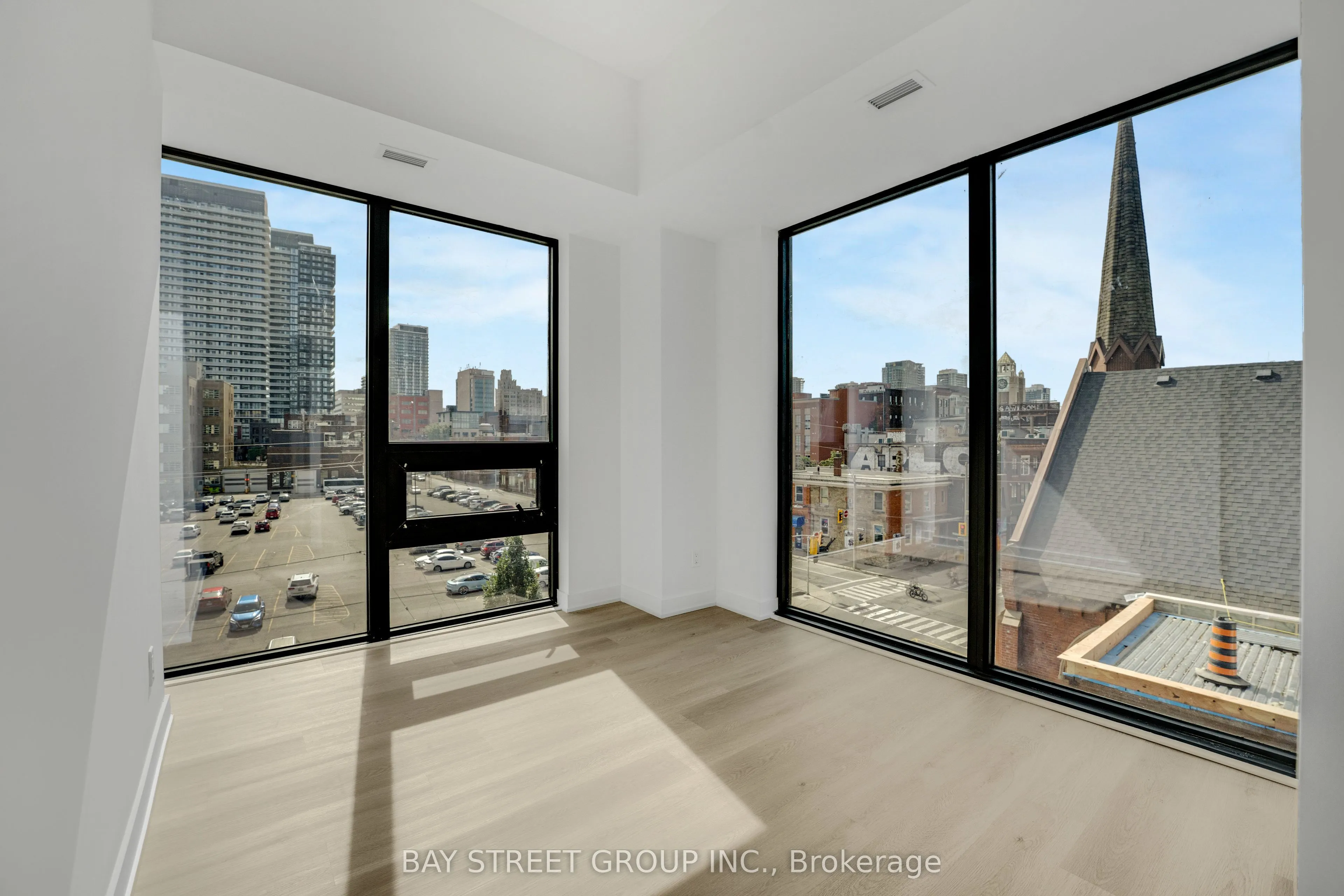 91 John Street N #501