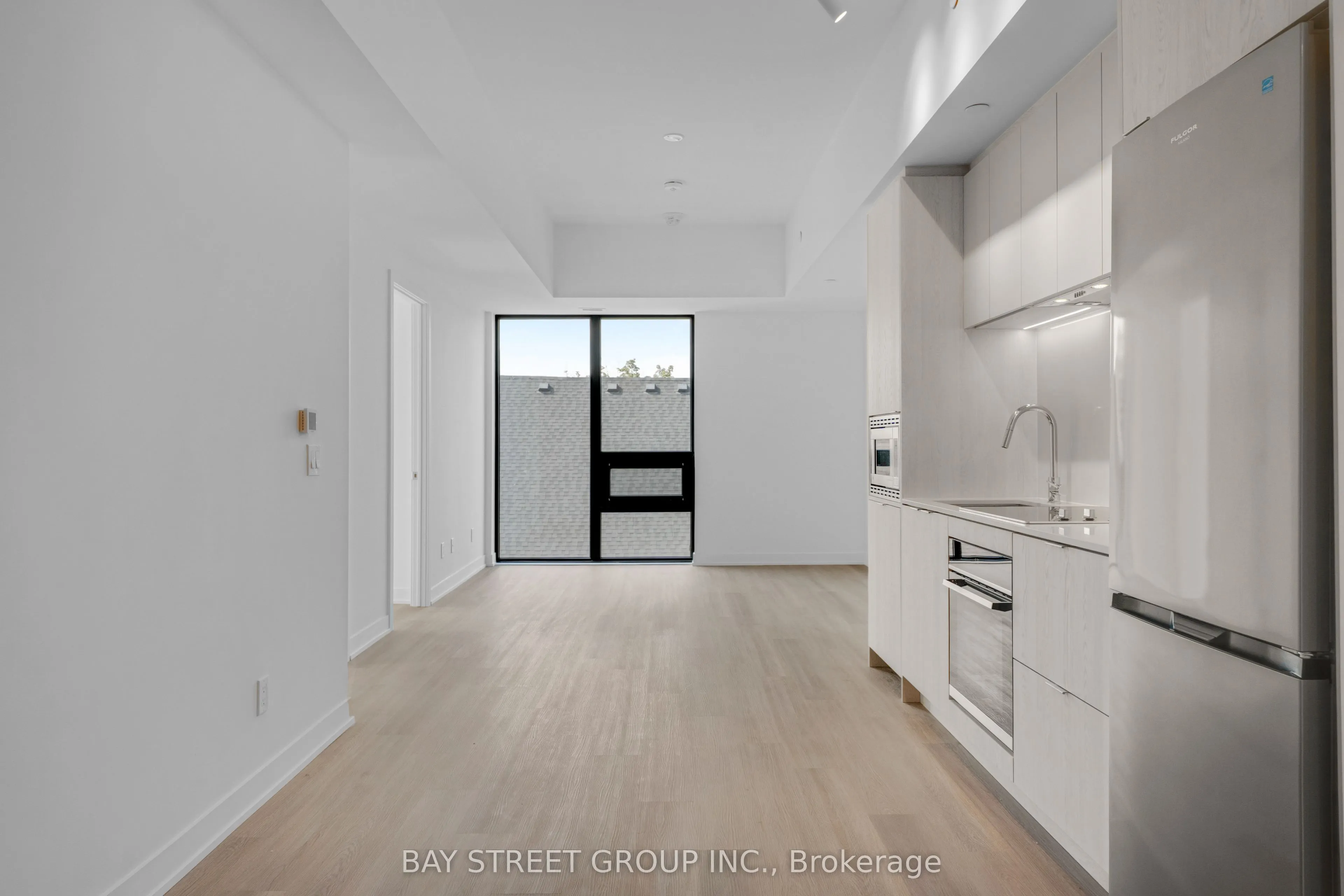 91 John Street N #501
