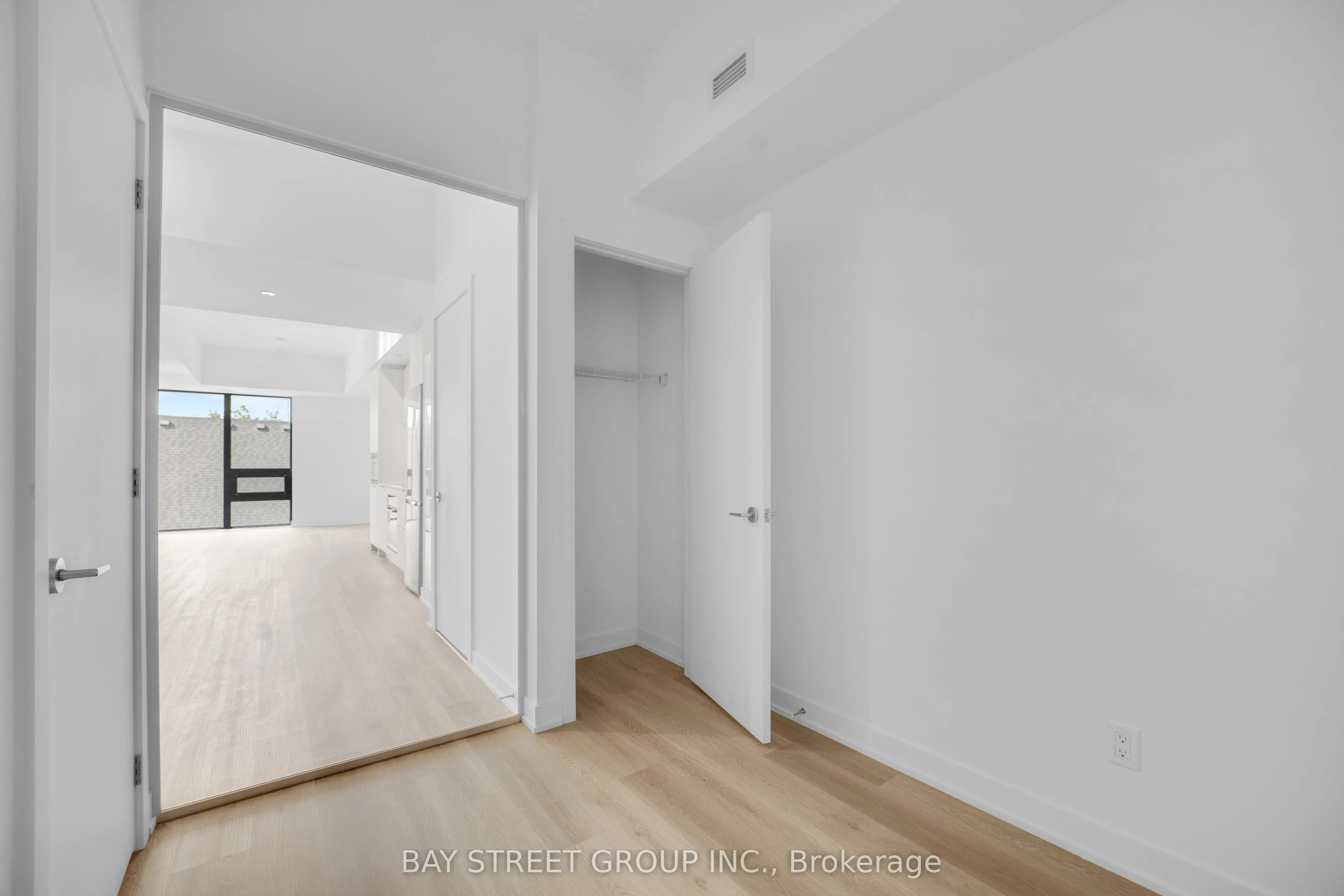 91 John Street N #501