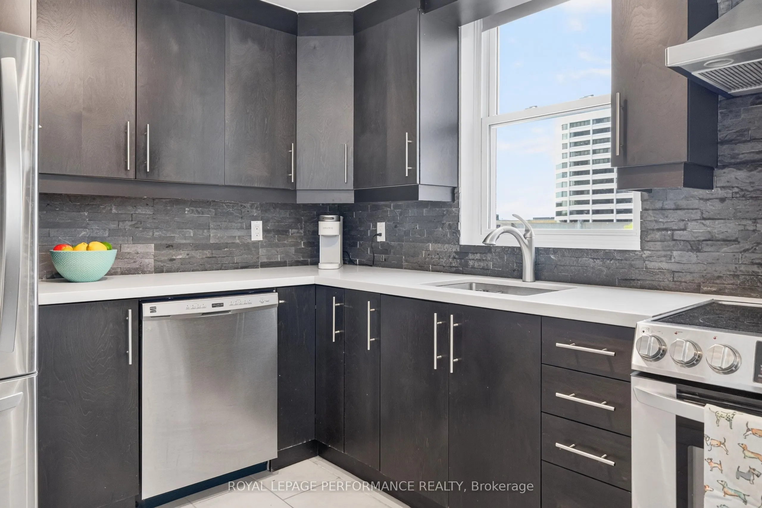 50 Burnside Avenue #407