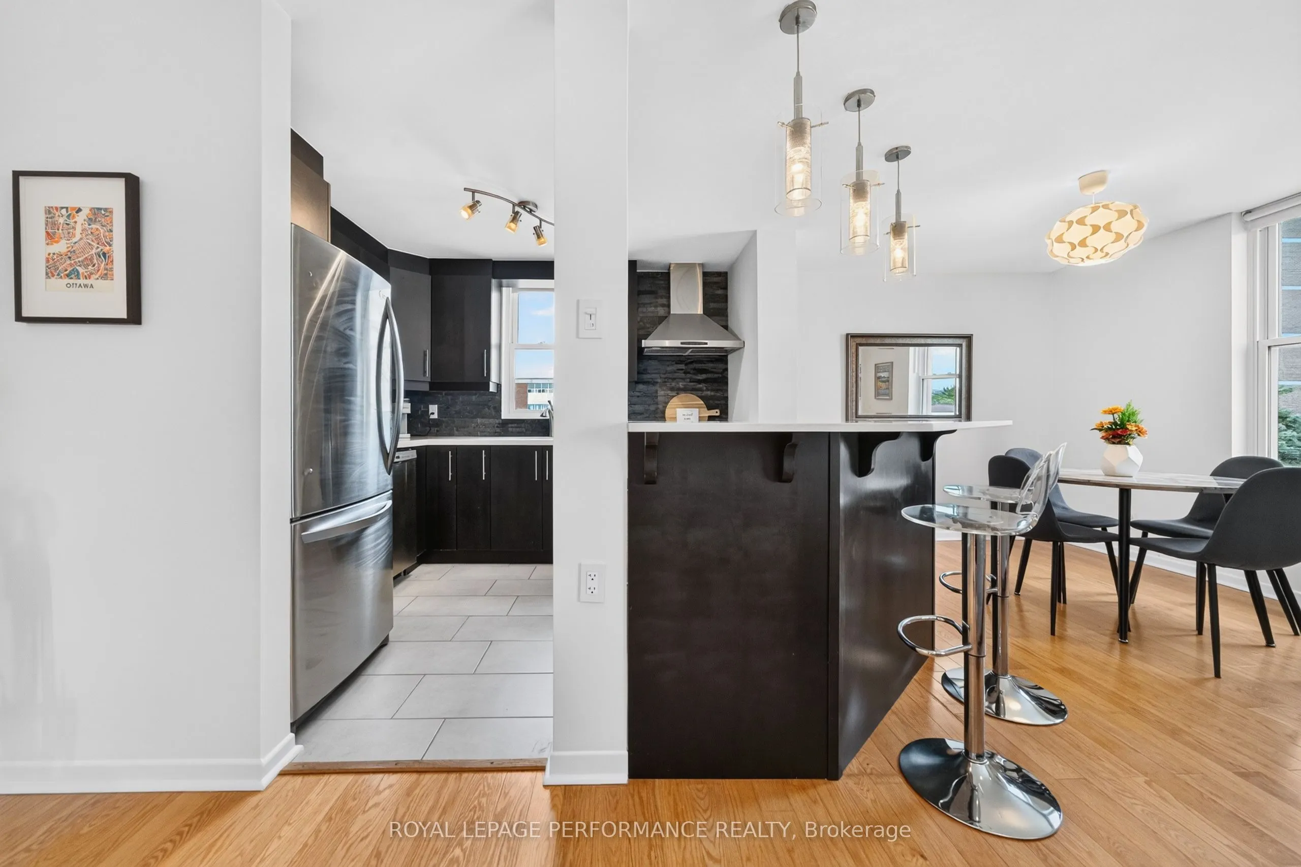 50 Burnside Avenue #407
