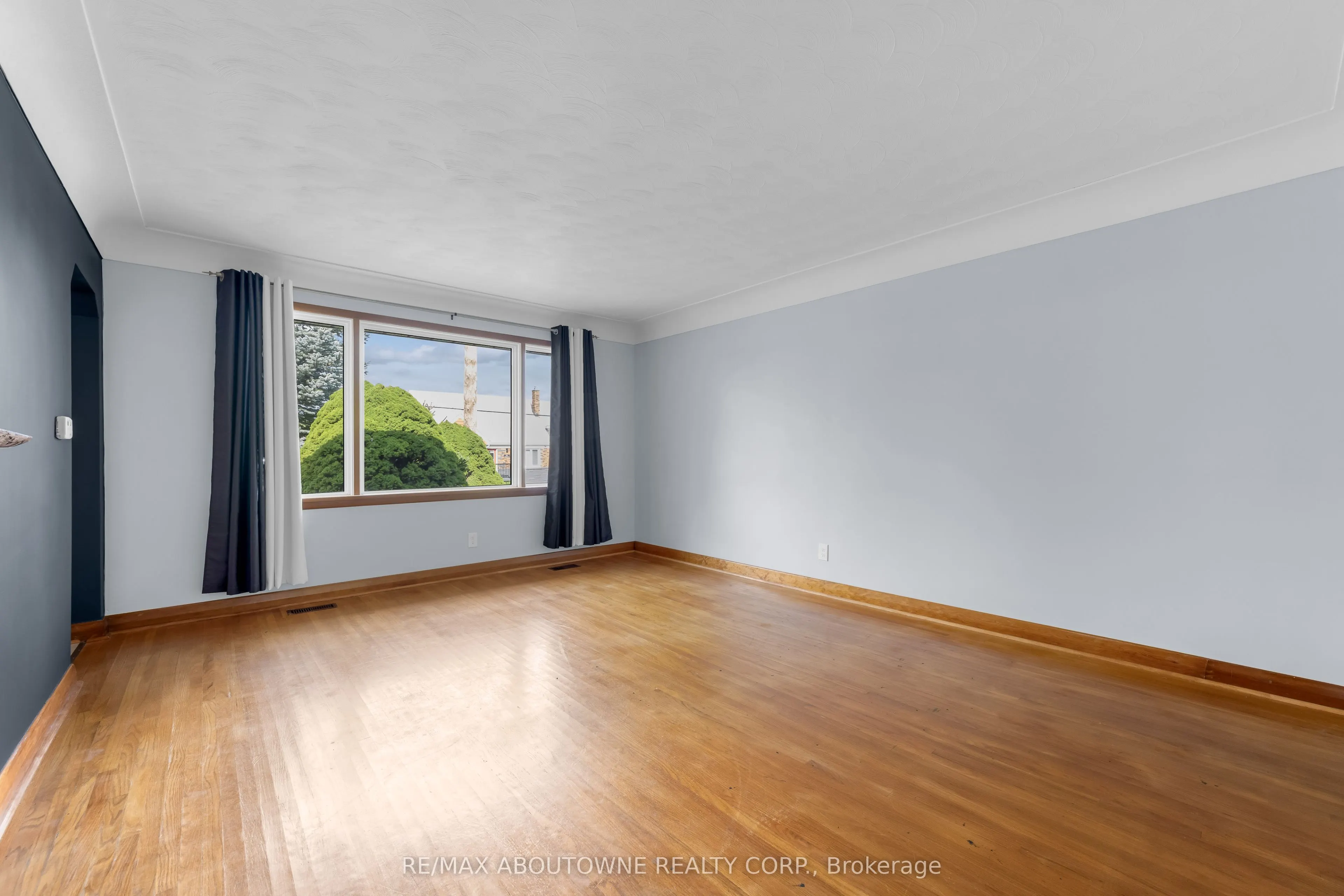 67 Wardrope Avenue