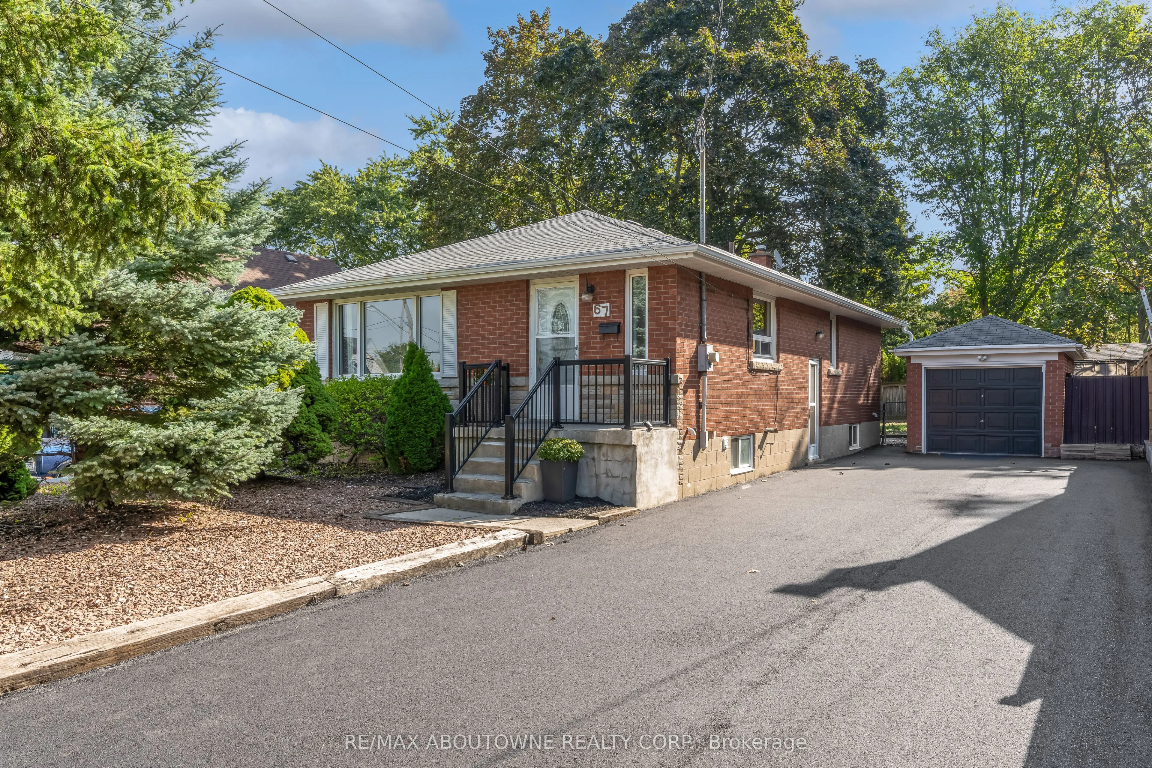 67 Wardrope Avenue