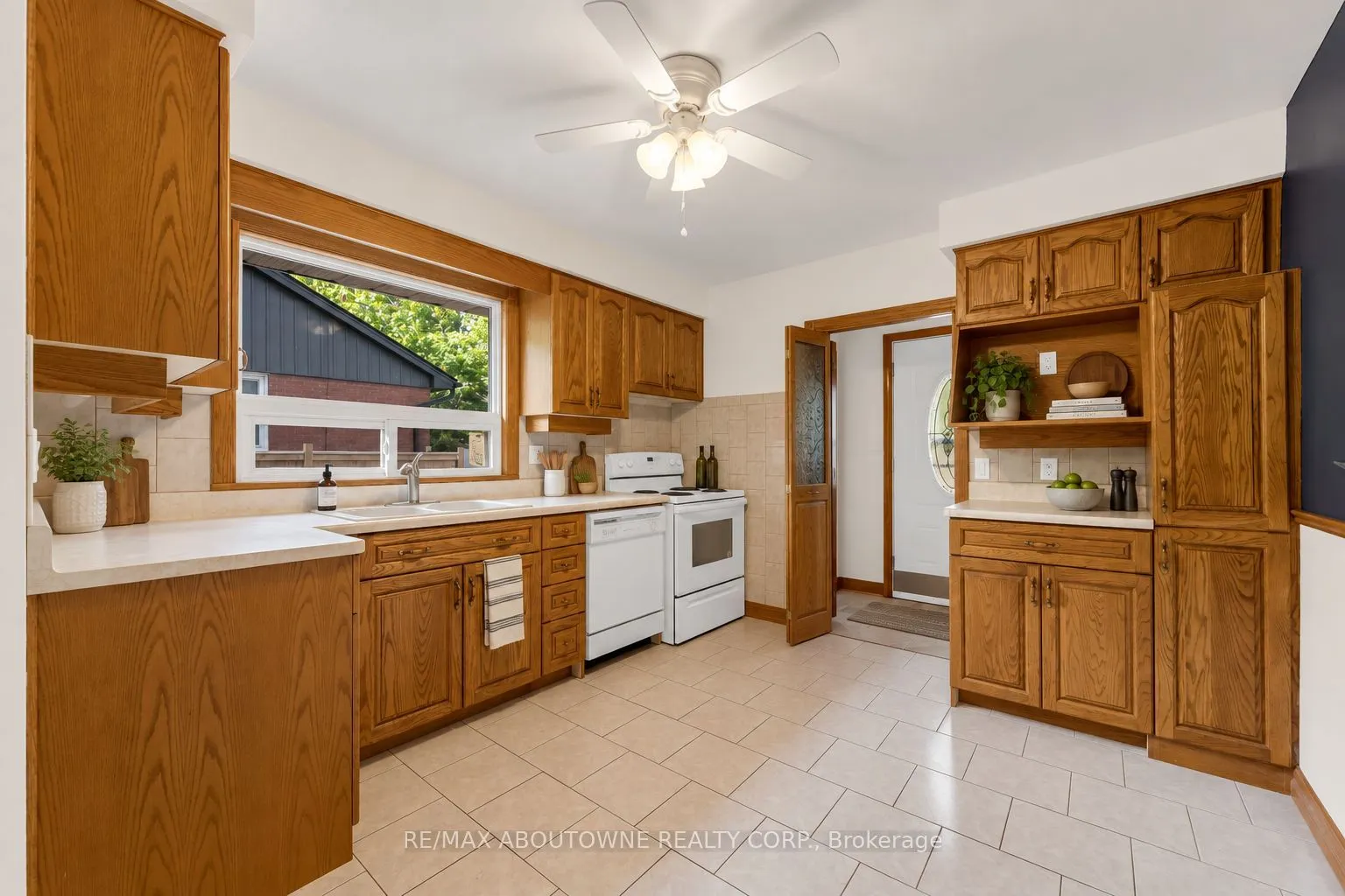 67 Wardrope Avenue