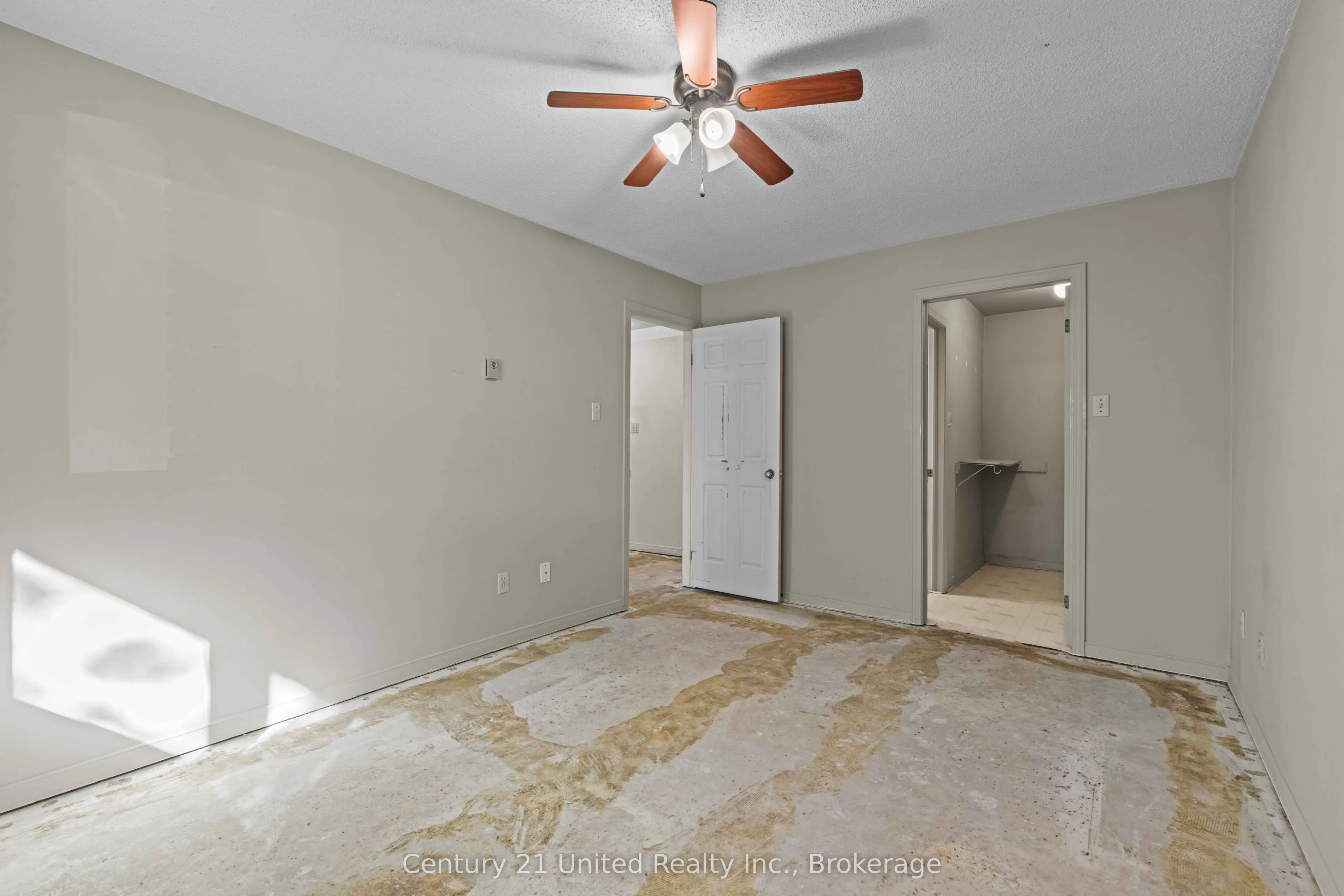 36 Champlain Crescent #10
