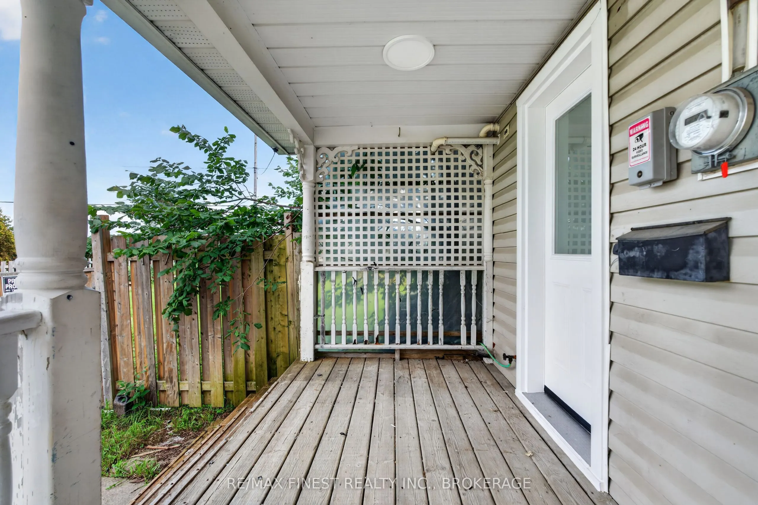 17 London Avenue