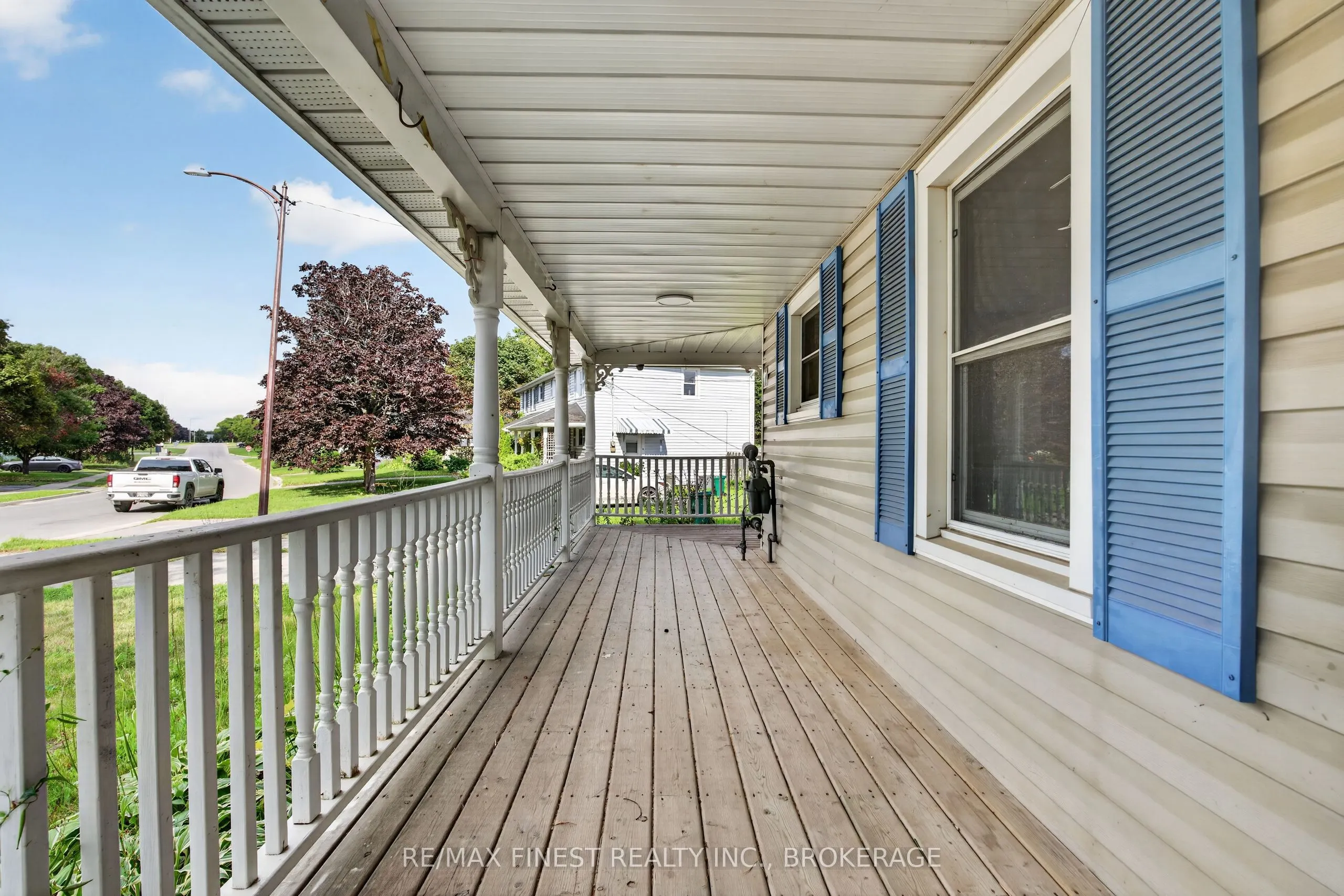 17 London Avenue