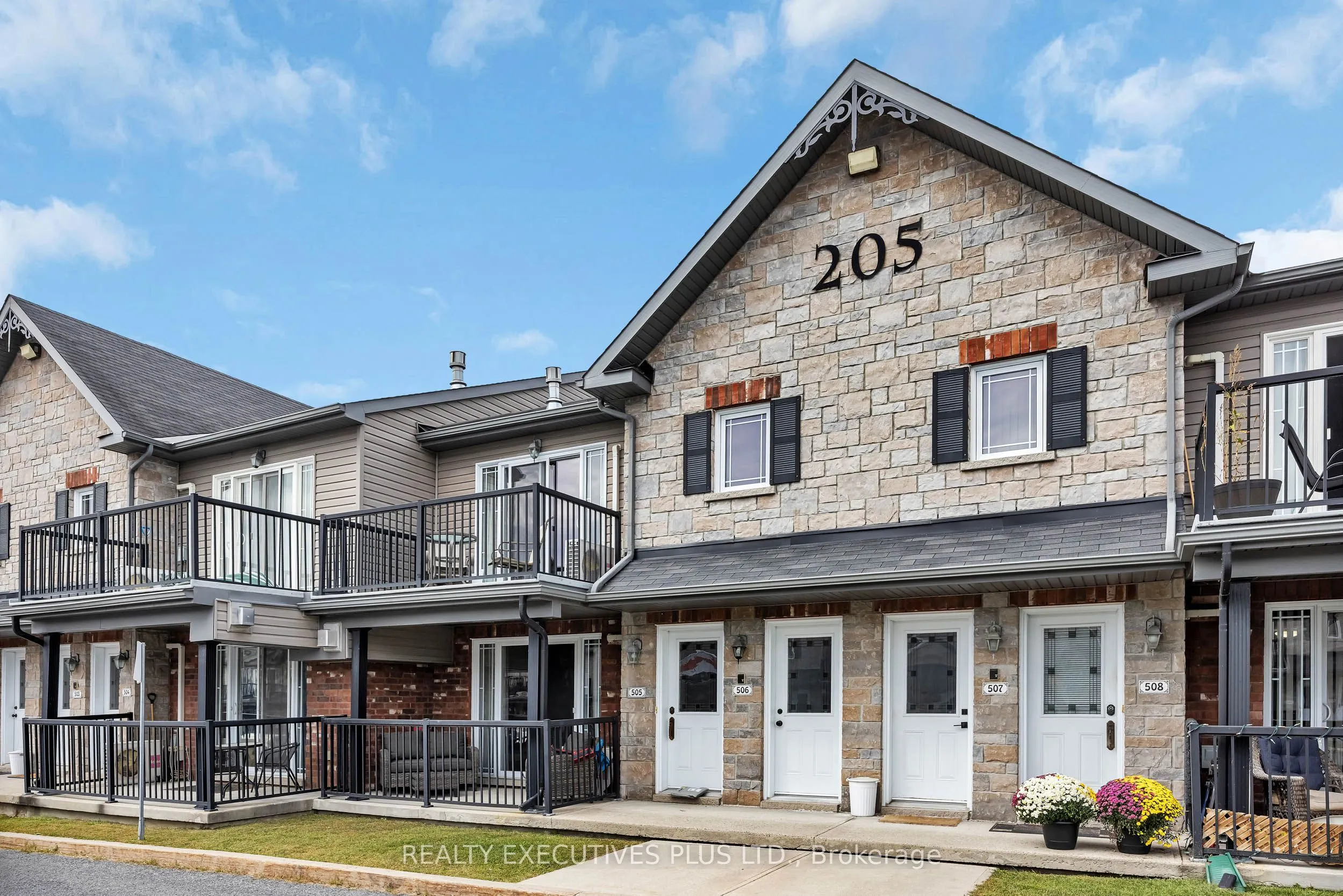 205 Eliot Street #506