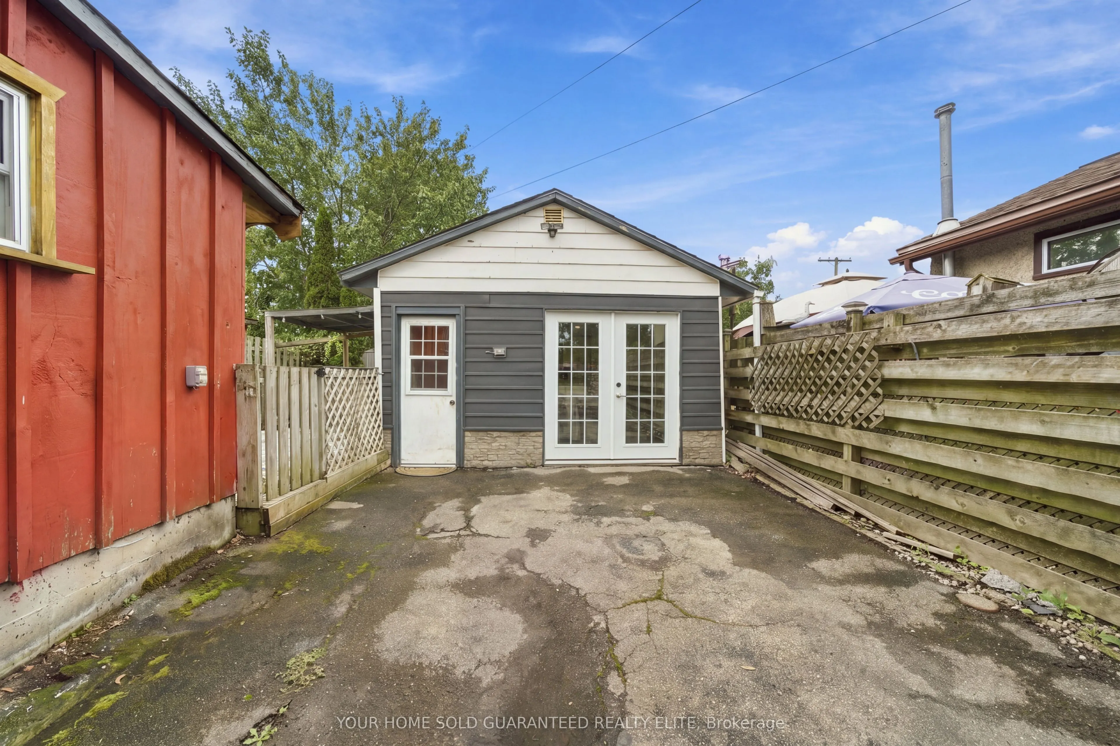 632 Steele Street