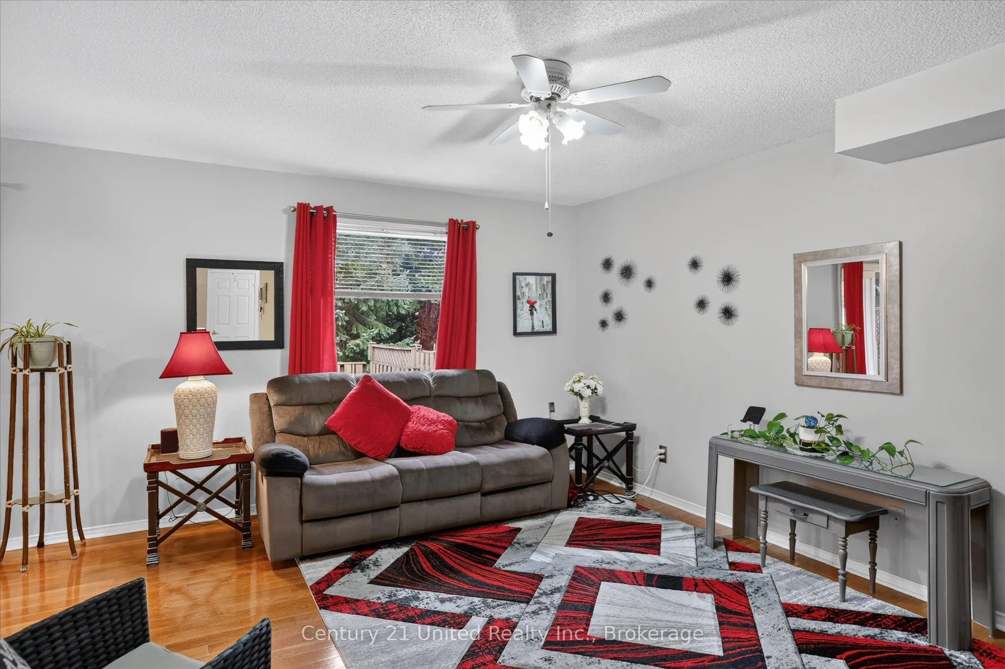 1392 Lillico Crescent