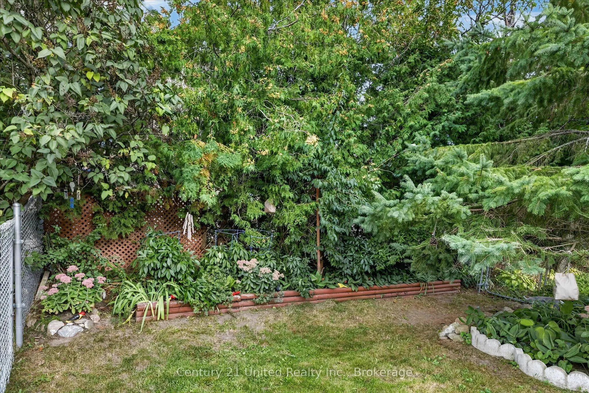 1392 Lillico Crescent