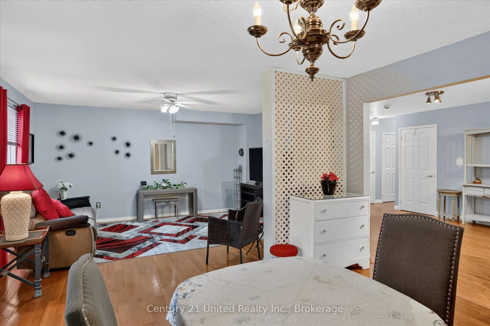 1392 Lillico Crescent
