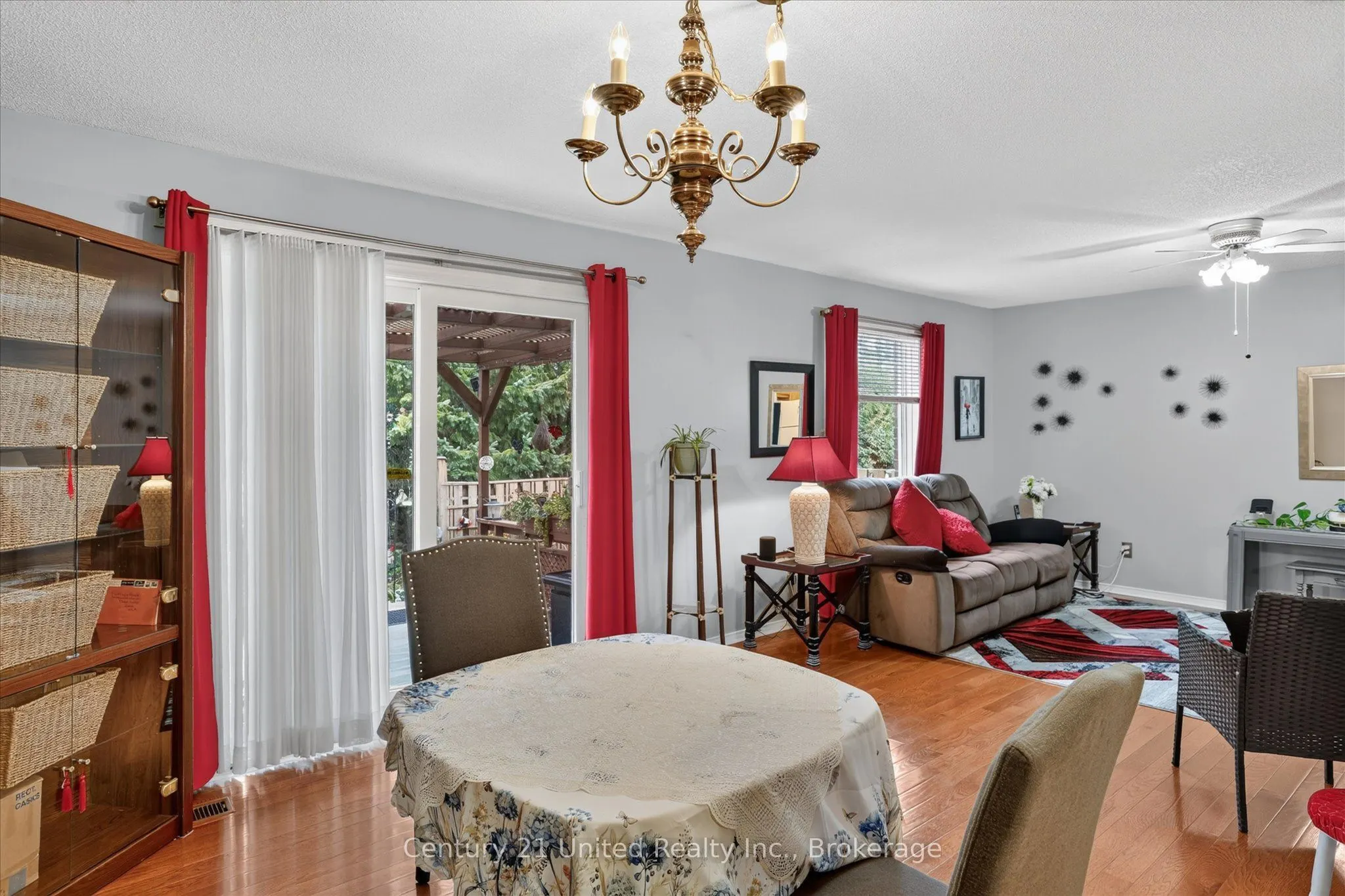 1392 Lillico Crescent