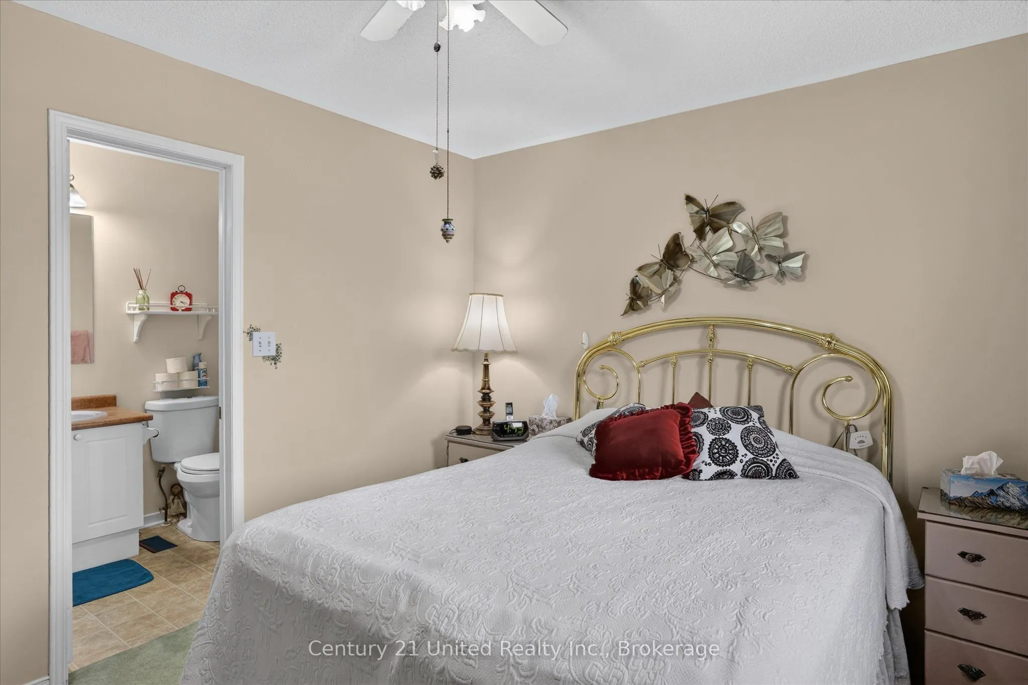 1392 Lillico Crescent