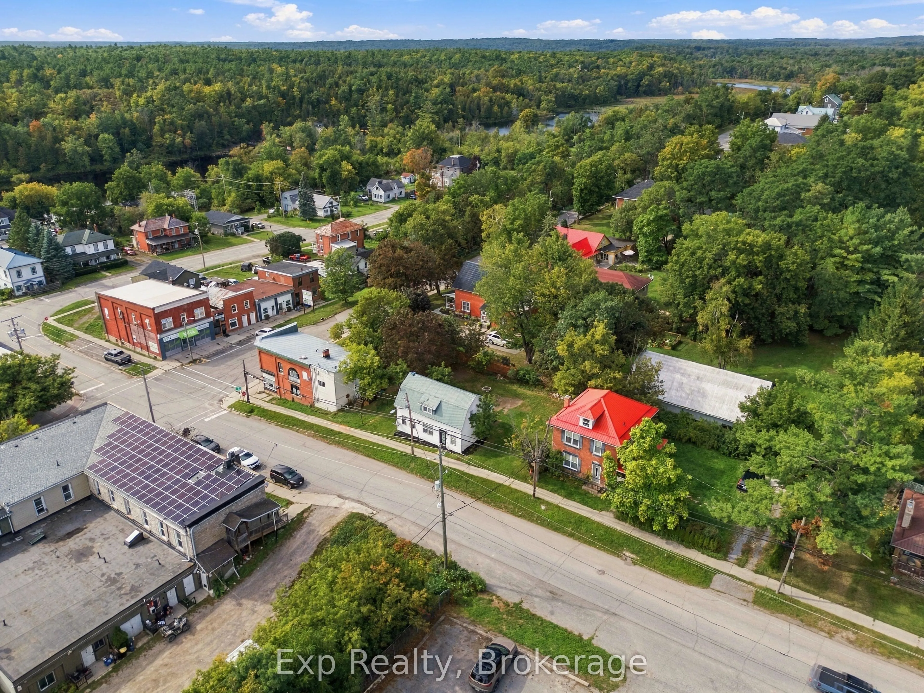 15 Madoc Street