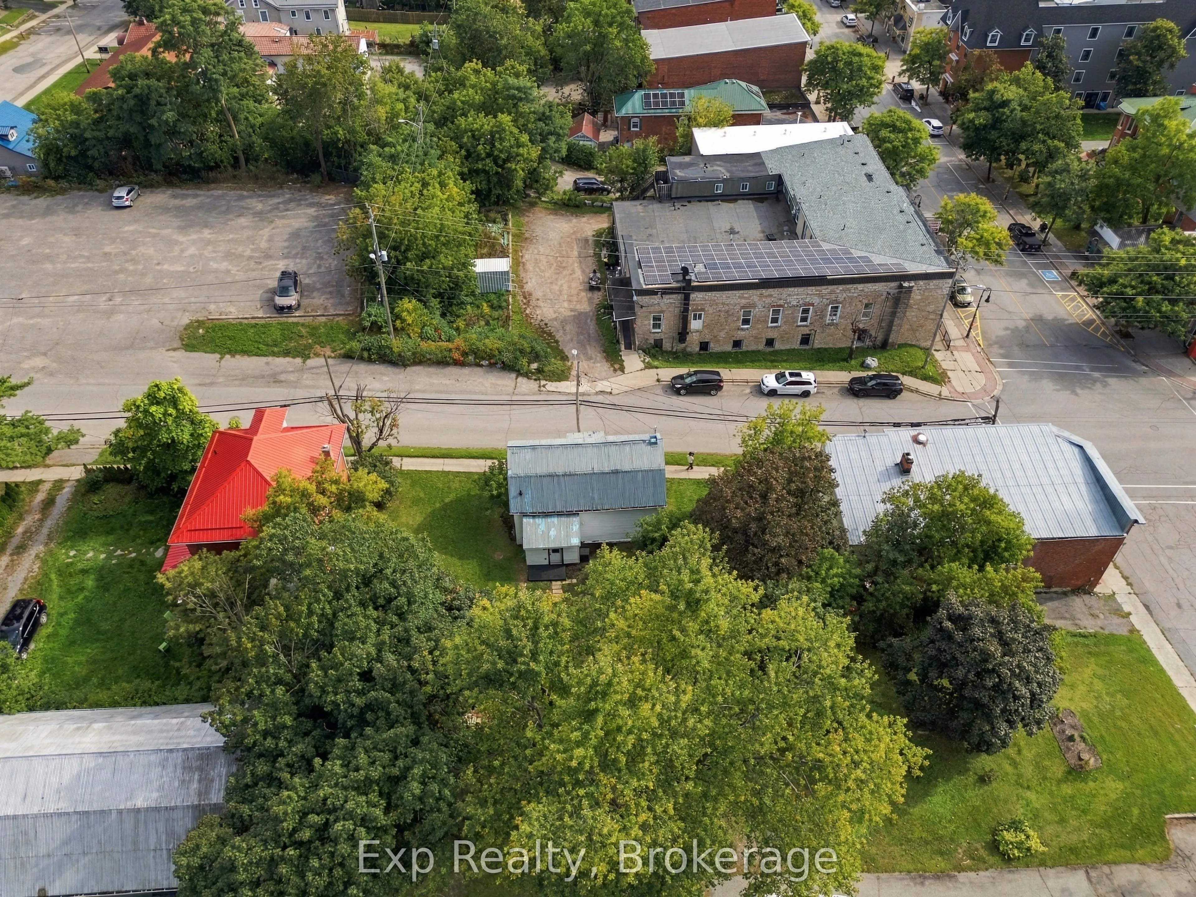 15 Madoc Street