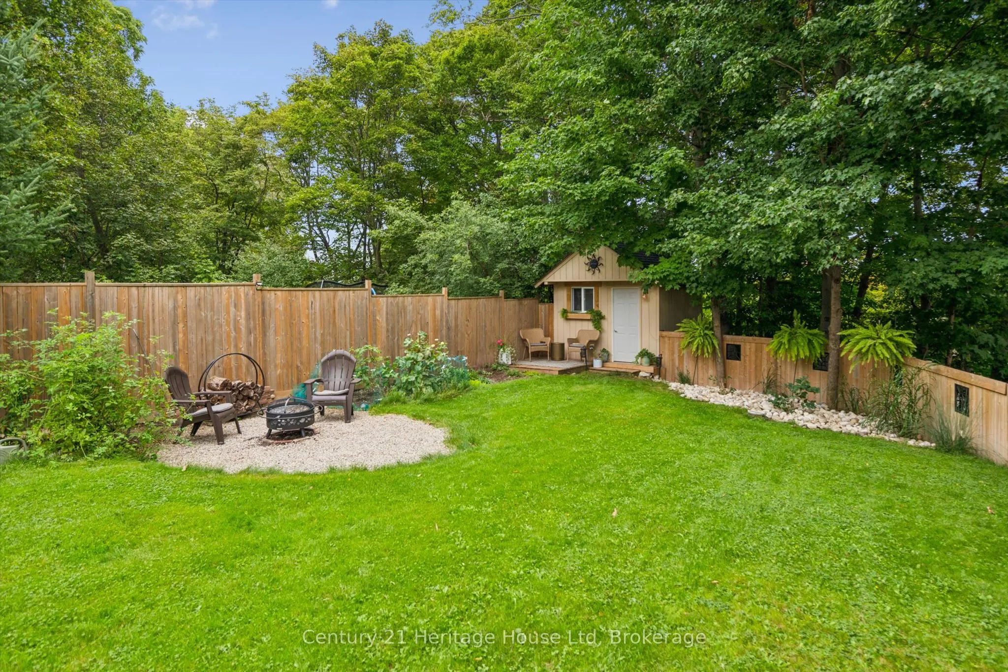 635 Hillview Road