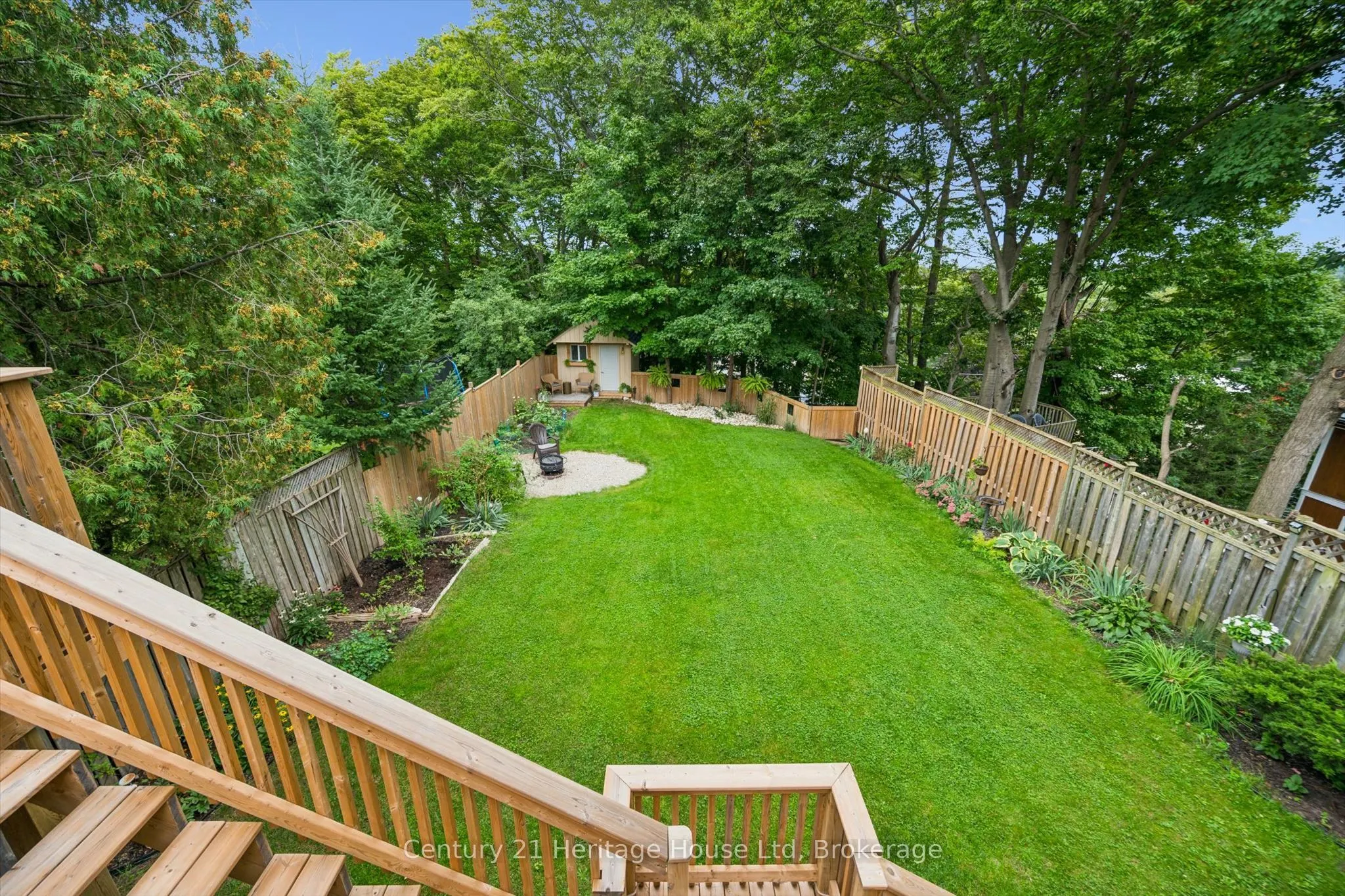 635 Hillview Road